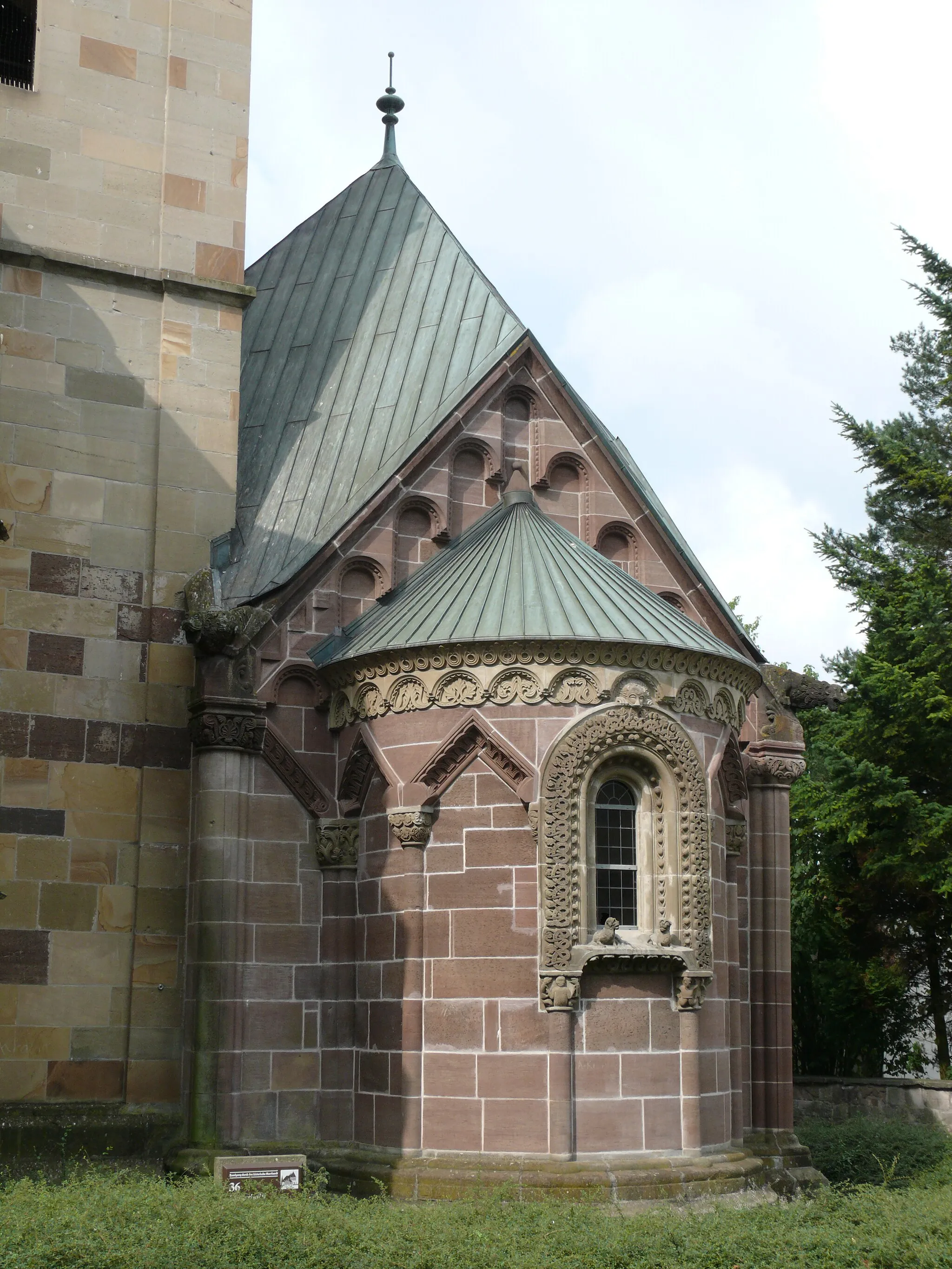 Photo showing: View of the Walterichskapelle in Murrhardt (Baden-Württemberg, Germany) from the east.
