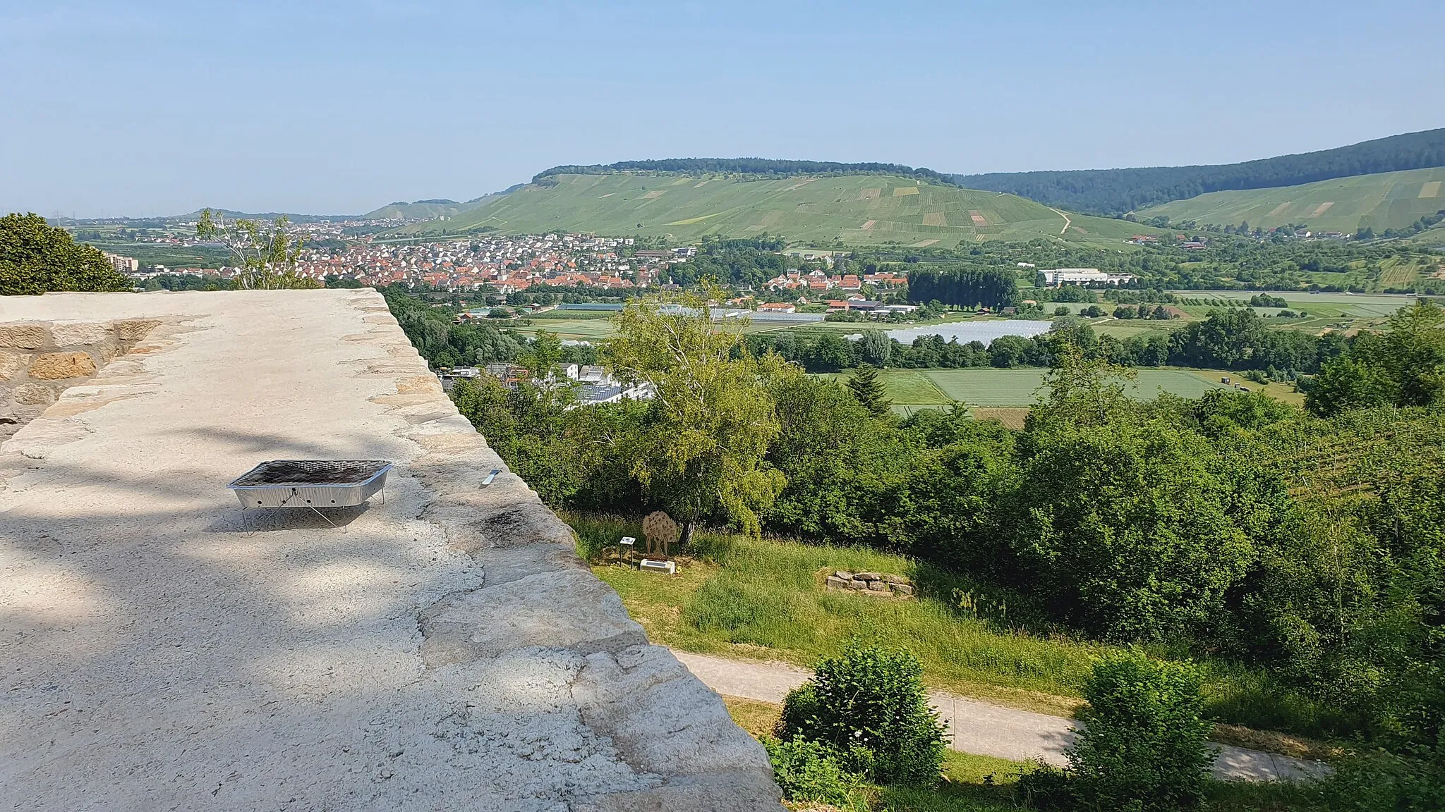 Photo showing: Castle Beutelsbach/Castle Kappelberg.