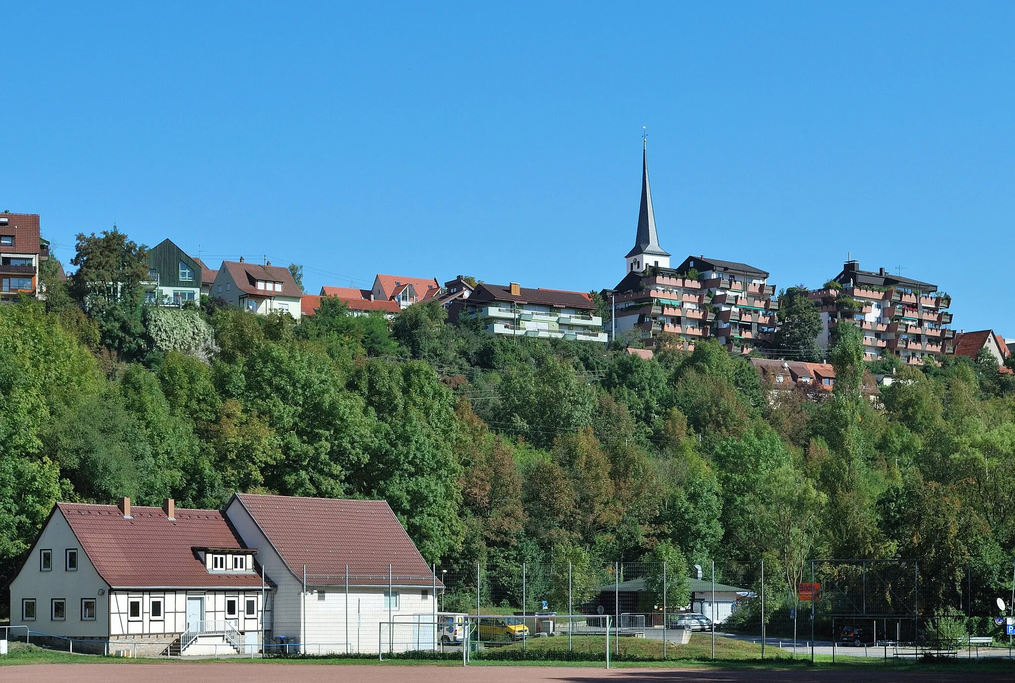 Photo showing: Höfingen, distict of the city Leonberg in Southern Germany, seen from the Glems valey.
