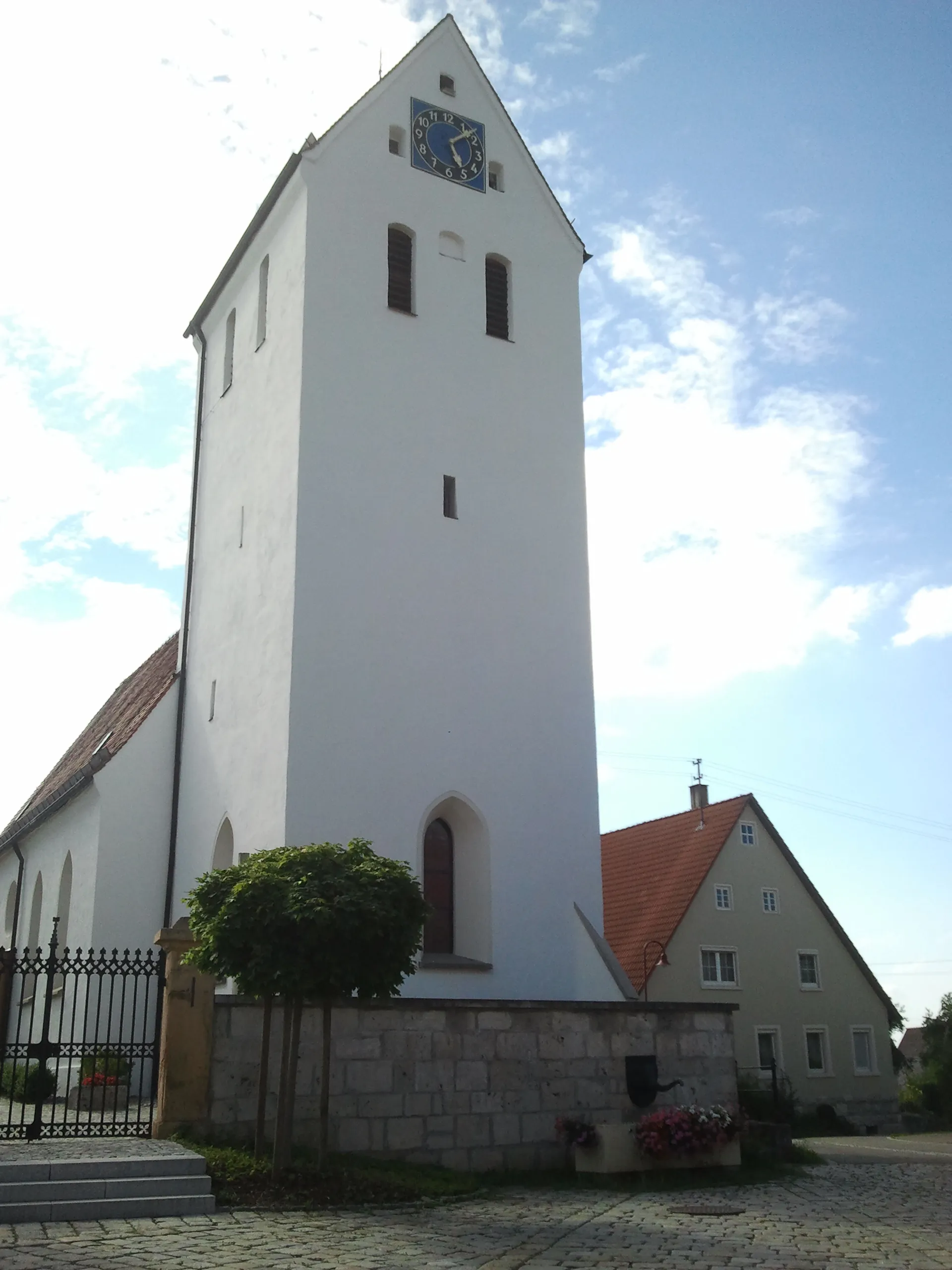 Photo showing: Johanneskirche Stubersheim nach der Renovierung 2013