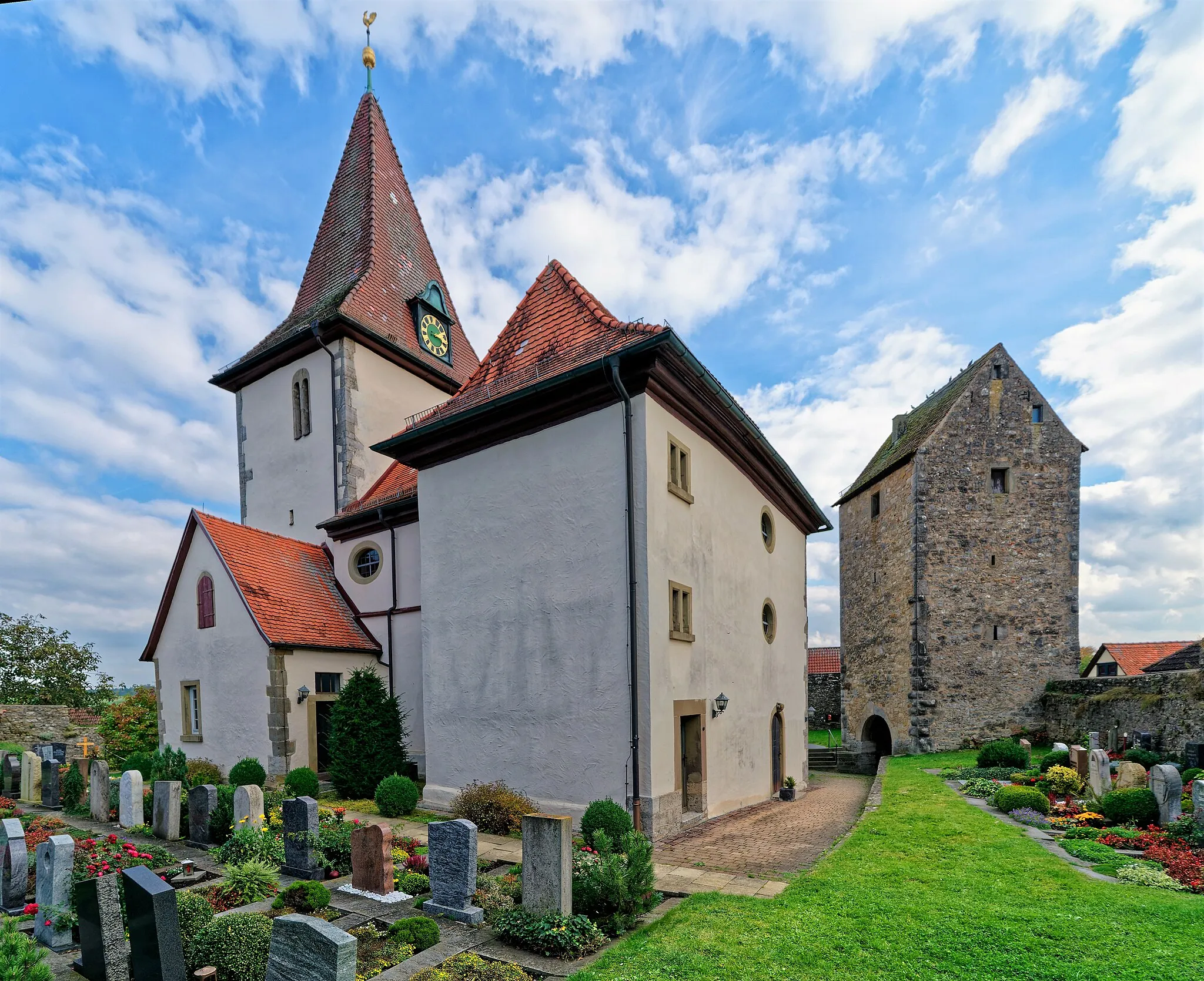 Photo showing: The fortfield church in Wildentierbach.