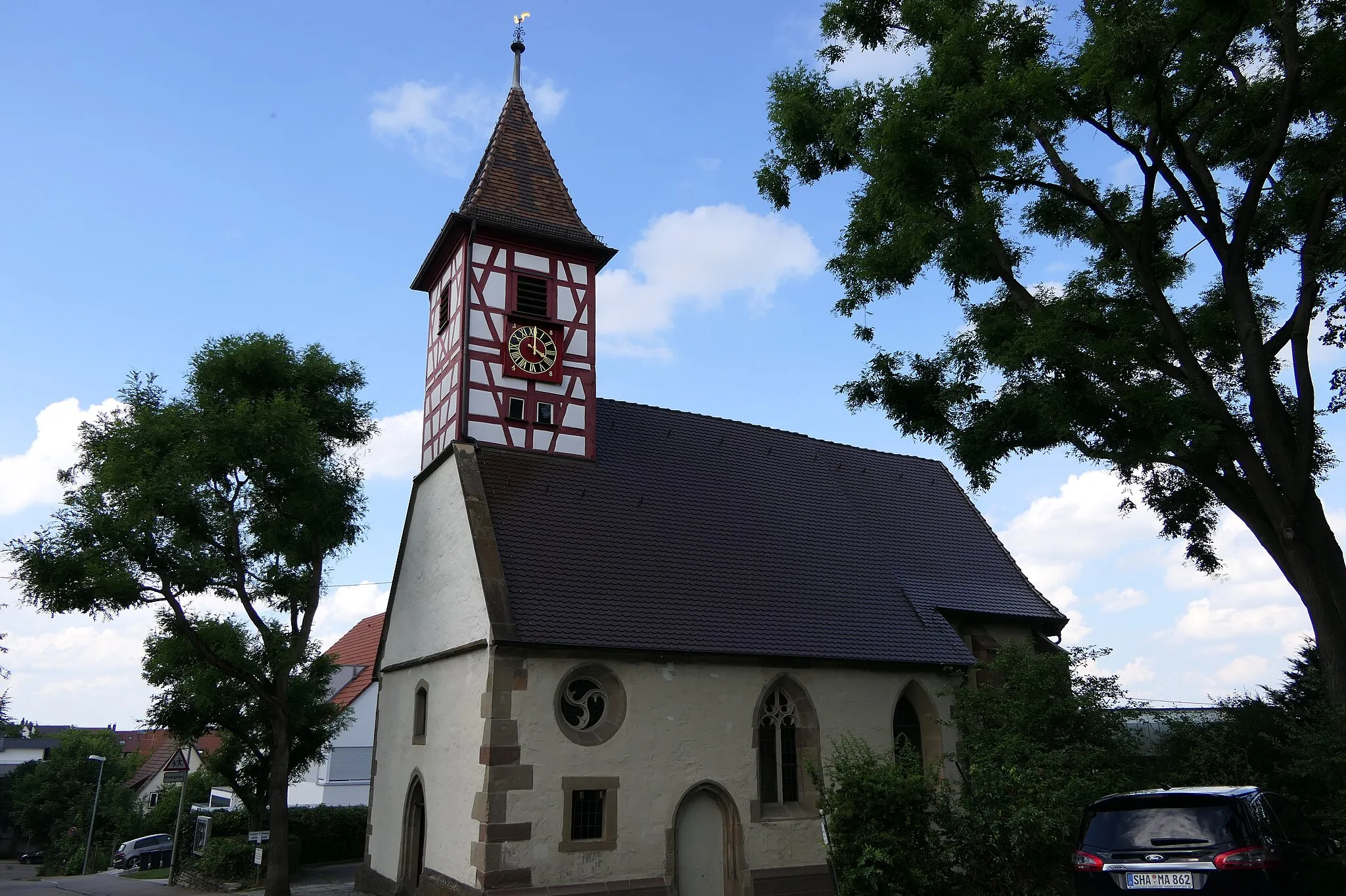 Photo showing: Die evangelische Pfarrkirche in Waiblingen-Hegnach.