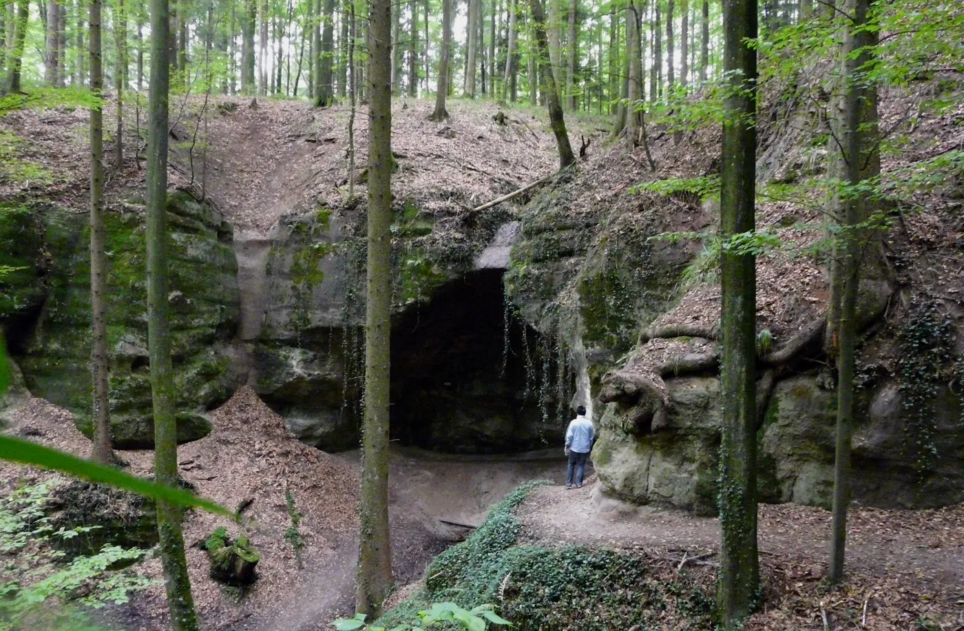 Photo showing: Kesselgrotte