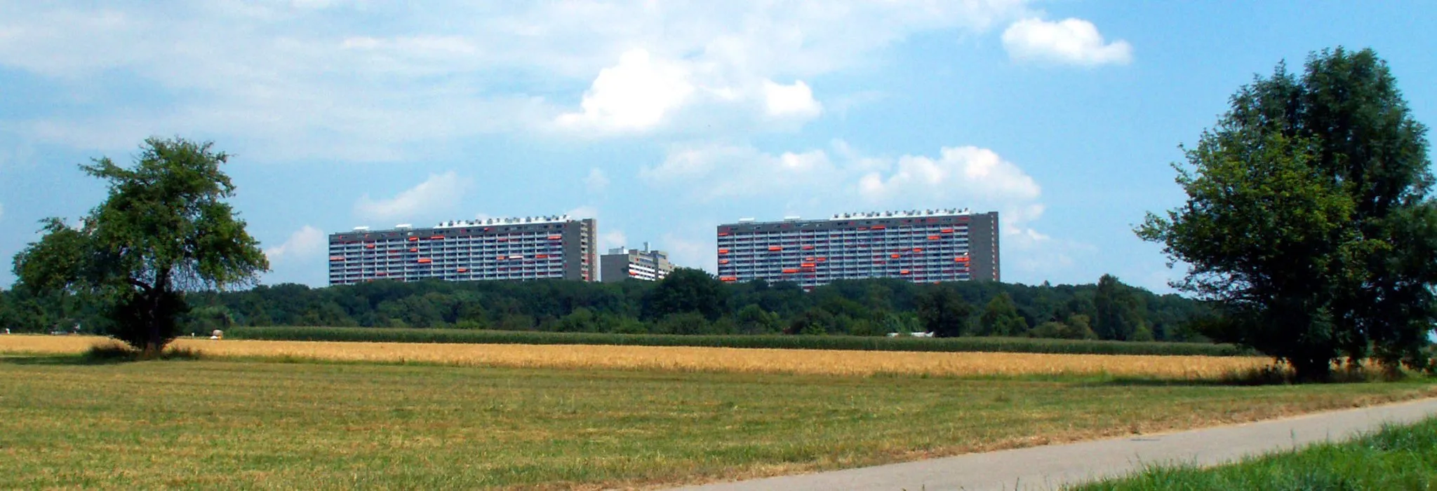 Photo showing: high-rise building Hannibal in Stuttgart, Germany