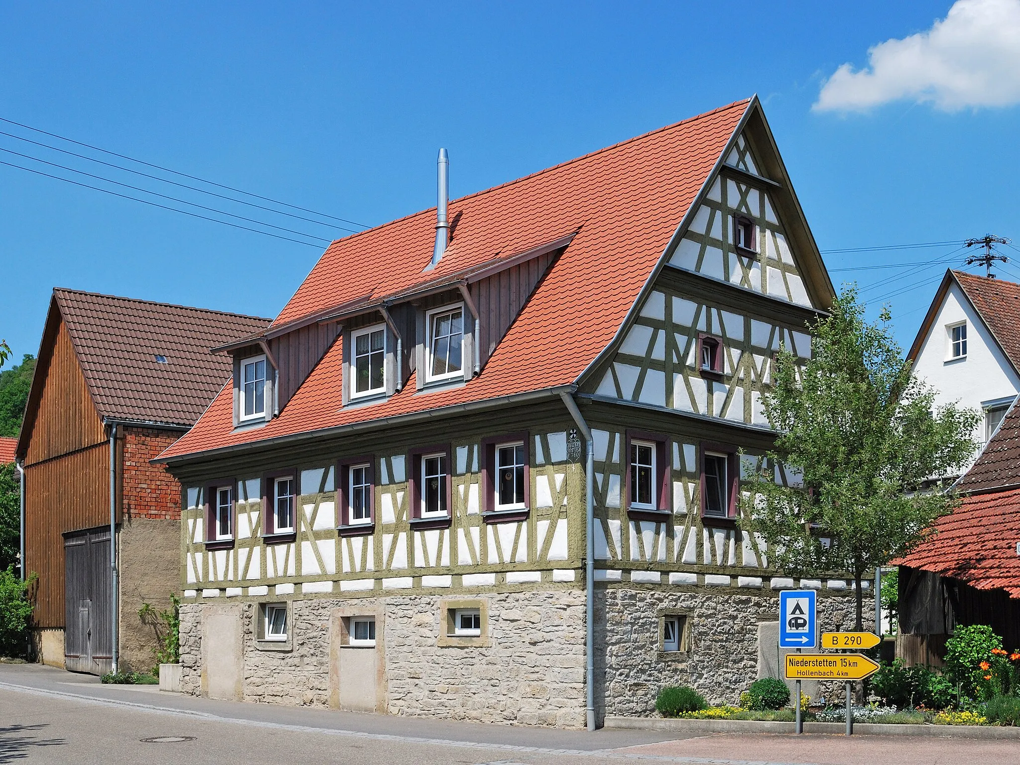 Photo showing: A timber framed building in Ailringen in Southern Germany.