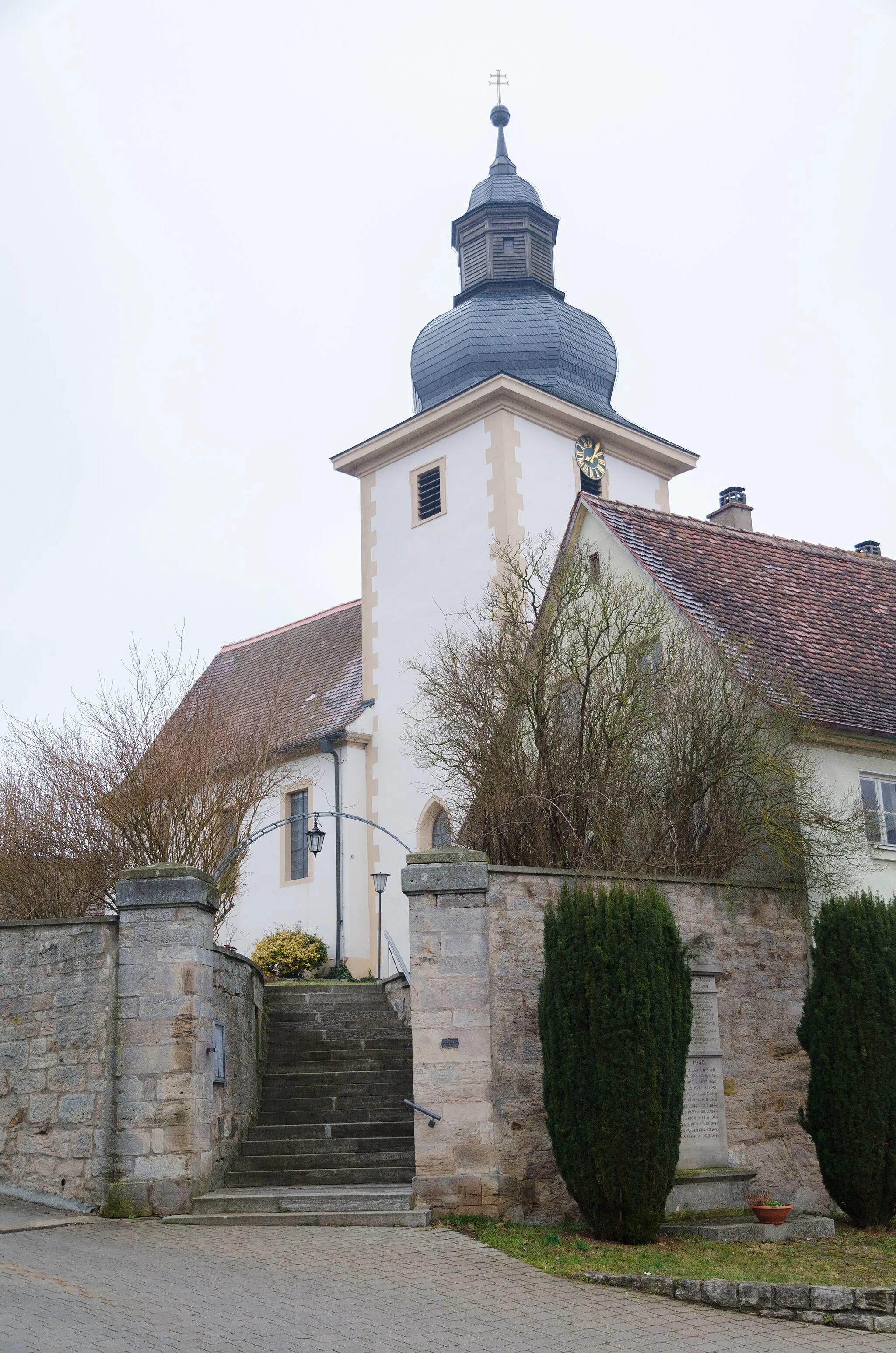 Photo showing: Bellershausen, Kirche