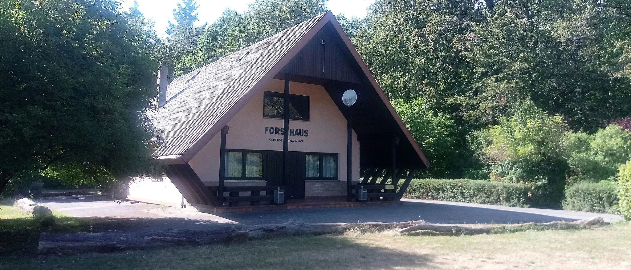 Photo showing: Forsthaus Hettingen