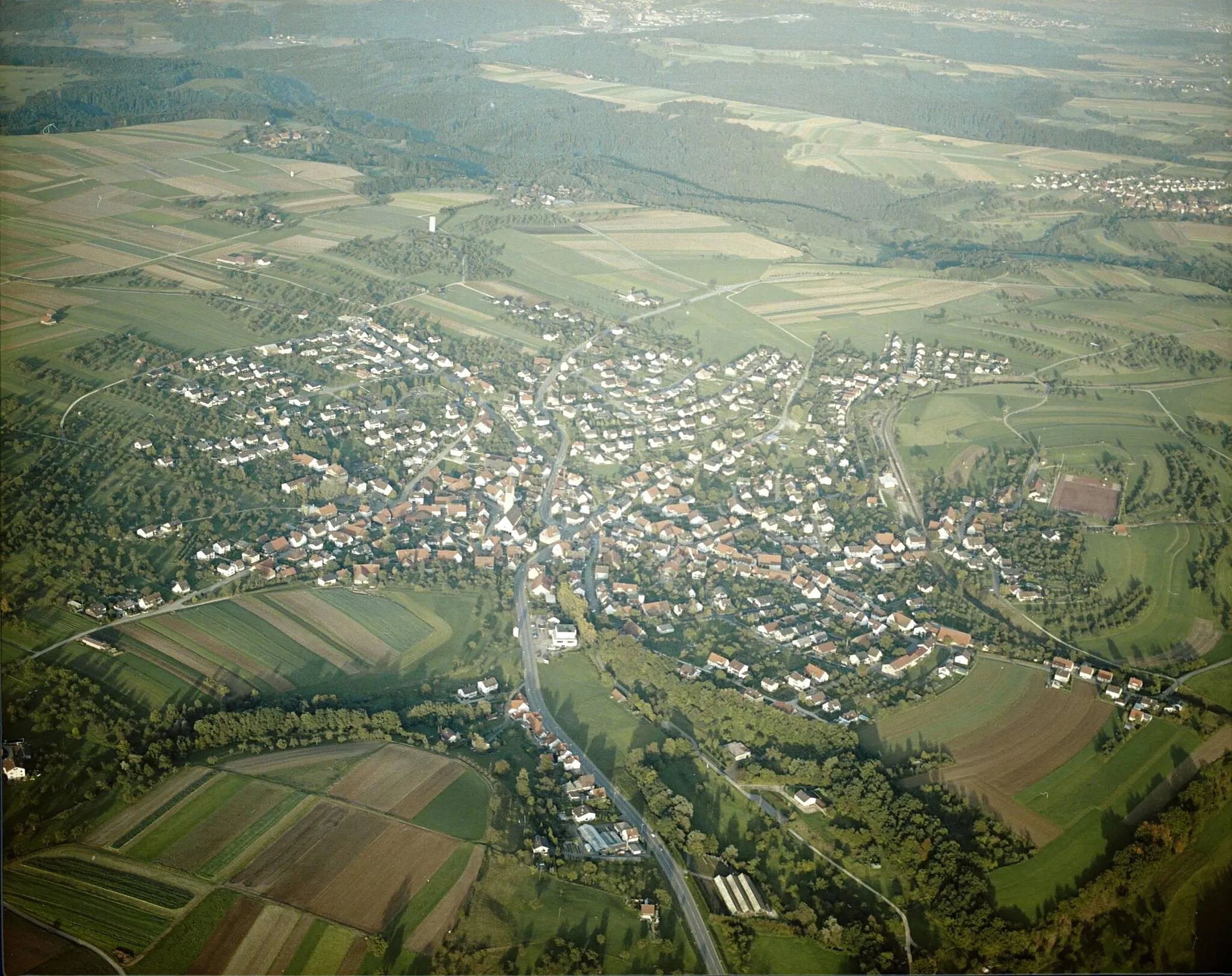 Photo showing: Luftbild von Wäschenbeuren - Staatsarchiv Sigmaringen - Archivalieneinheit N 1/96 T 1 Nr. 867