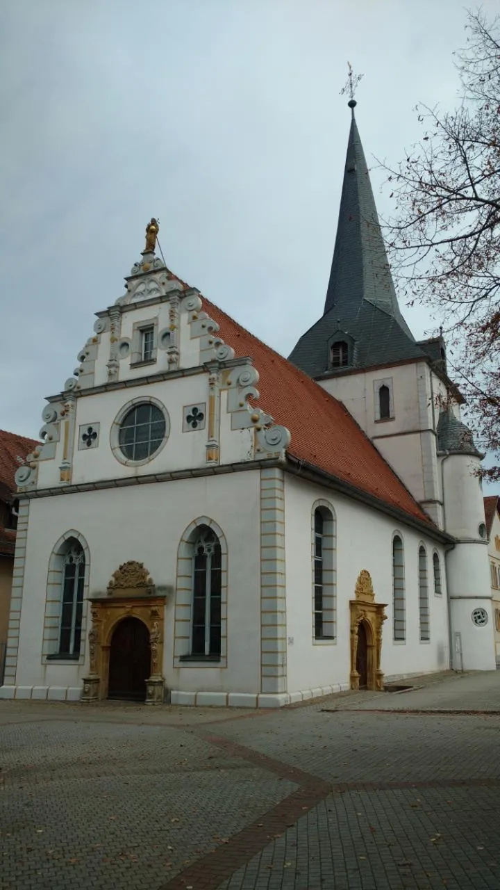 Photo showing: Stadtkirche Salvator in Neckarbischofsheim, ein sehr schöner Renaissancebau aus dem frühen 17. Jh.