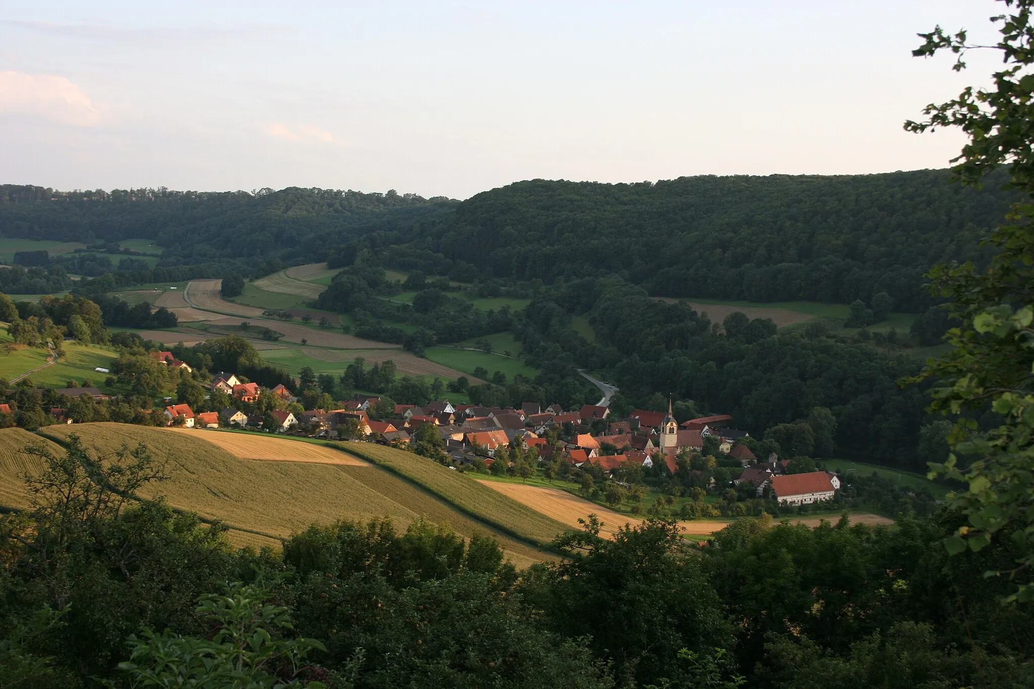 Photo showing: Bächlingen von Langenburg aus gesehen