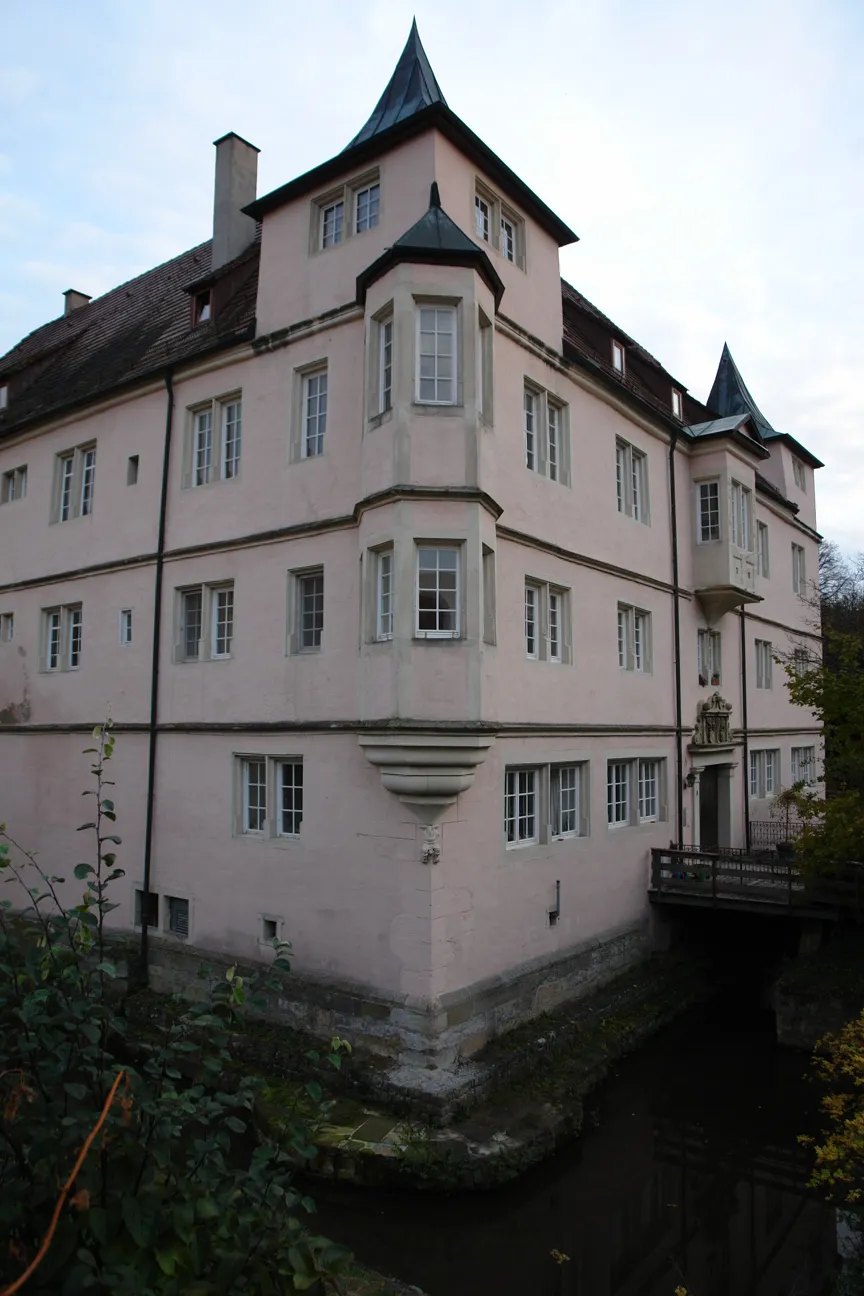 Photo showing: Moated Castle in Ammerbuch-Poltringen (Germany)