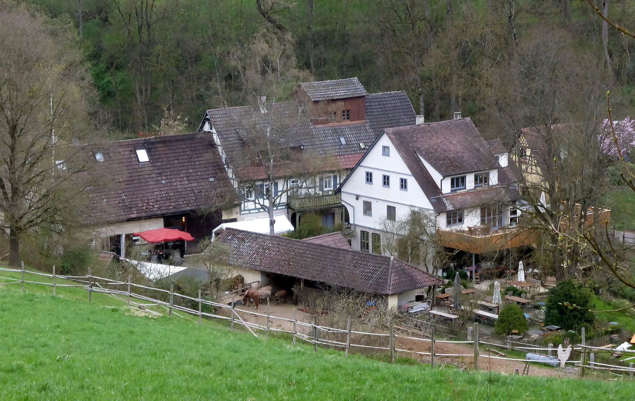Photo showing: De Eselsmühle vanaf de Hauberg gezien