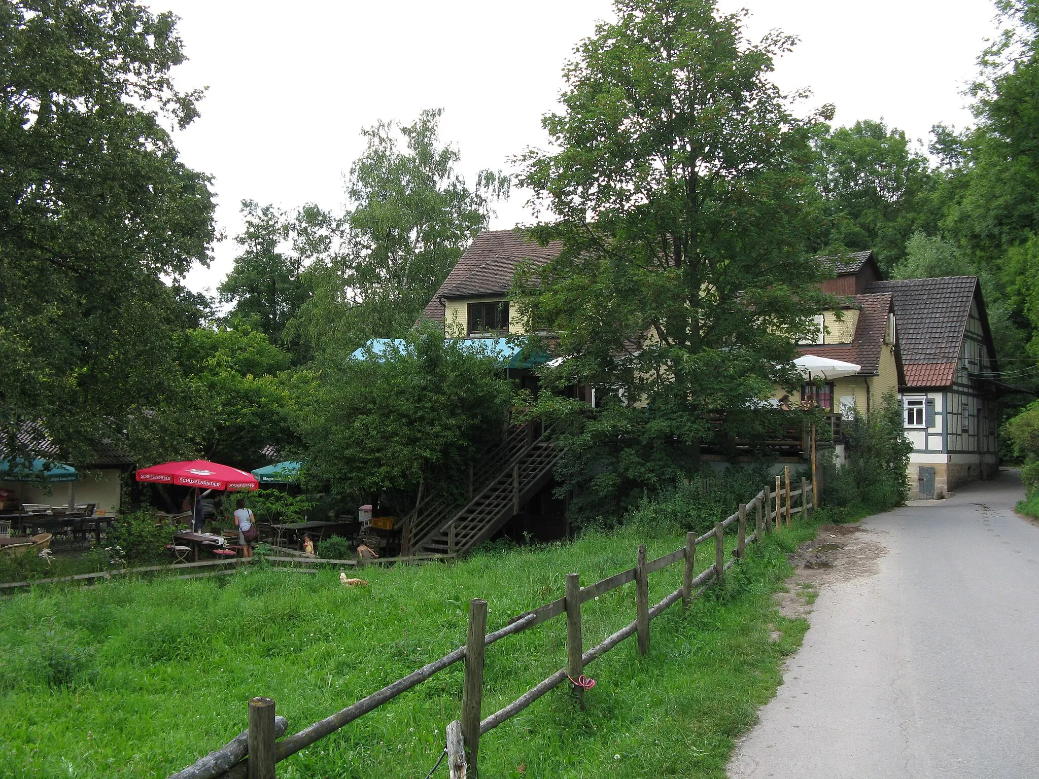 Photo showing: Die Eselsmühle (Gastwirtschaft, Landwirtschaft, Mahlbetrieb, Bäckerei) im Siebenmühlental