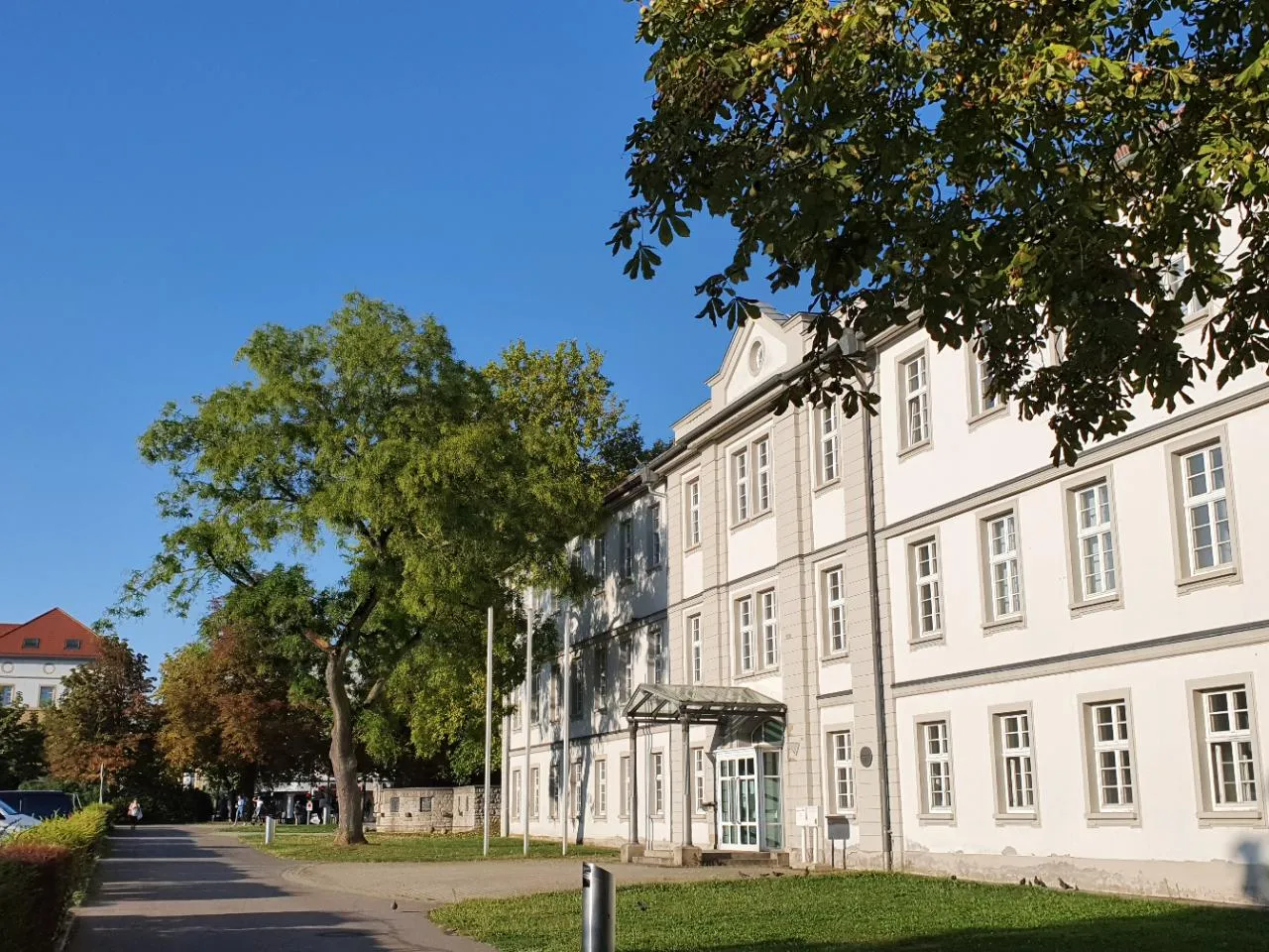 Photo showing: Die Arsenalkaserne im Zentrum Ludwigsburgs, in der seit 1995 die Abteilung Staatsarchiv Ludwigsburg des Landesarchiv Baden-Württembergs untergebracht ist.