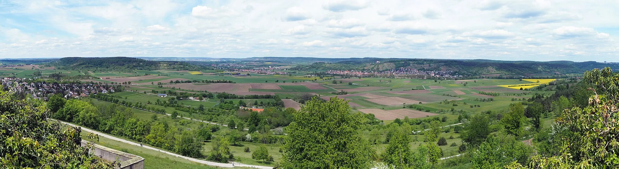 Photo showing: Panoramic View from Wurmlinger Kapelle, View direction north / Unterjesingen