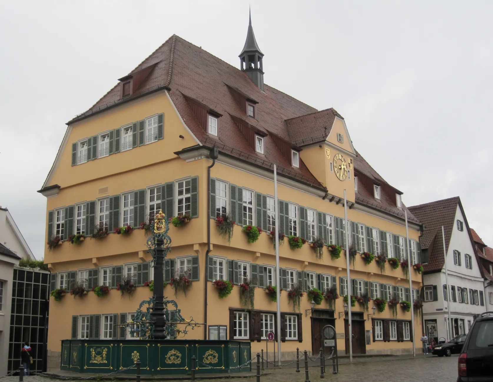 Photo showing: Das alte Rathaus in Nürtingen mit dem Marktbrunnen