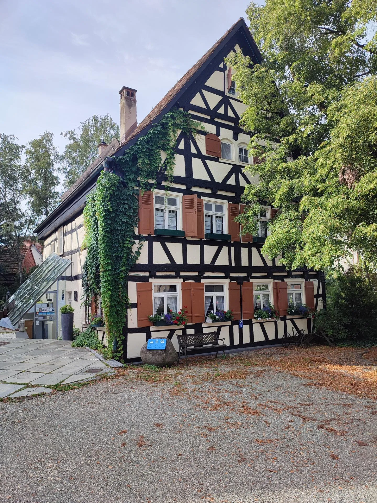 Photo showing: Gastwirtschaften Schwäbische Alb I: Weinstube im alten Rathaus von Nabern bei Kirchheim unter Teck