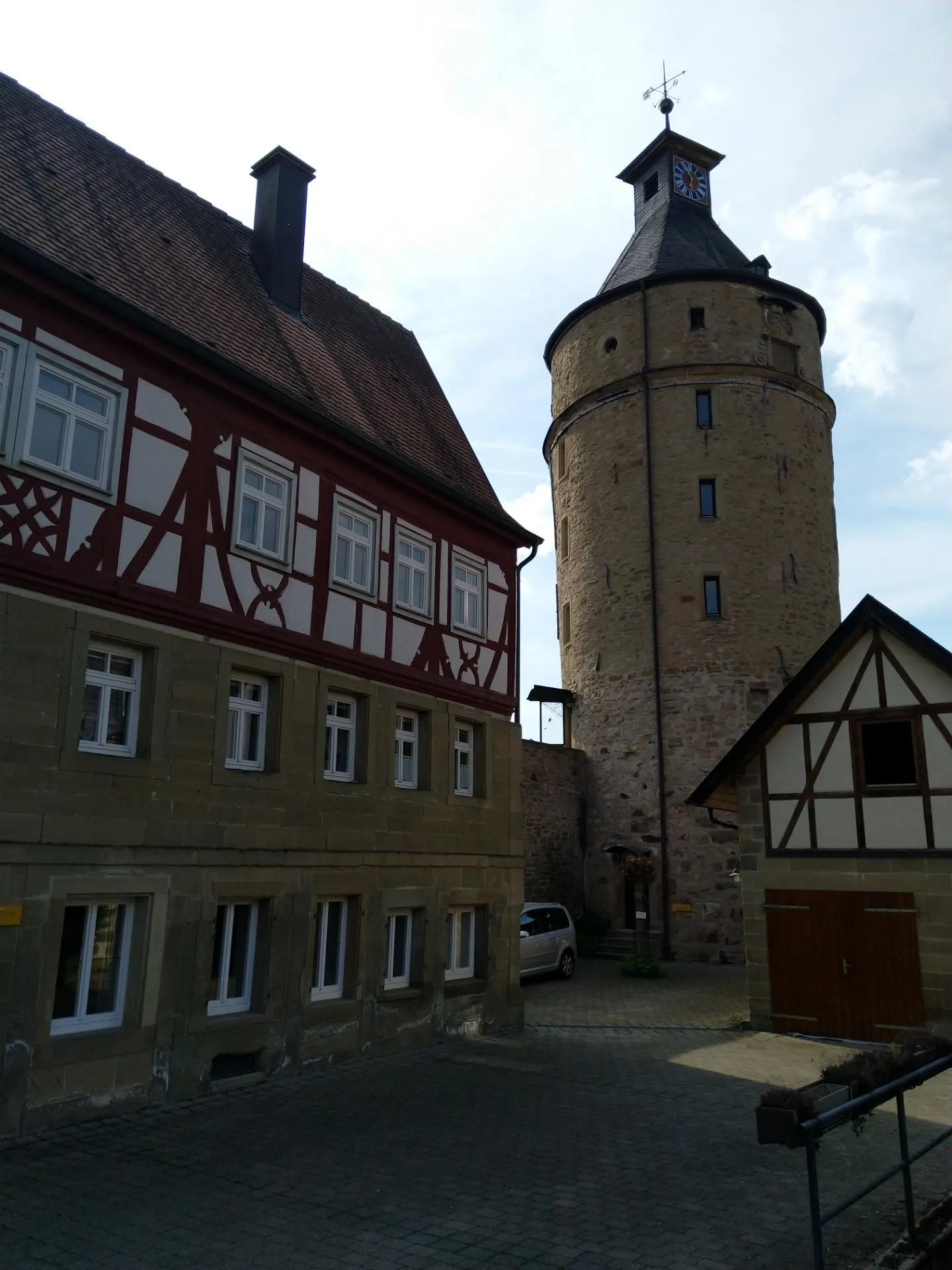 Photo showing: Bürgerturm in Neuenstein, 1543 eingeschossig errichtet, 1620 um drei Geschosse erhöht