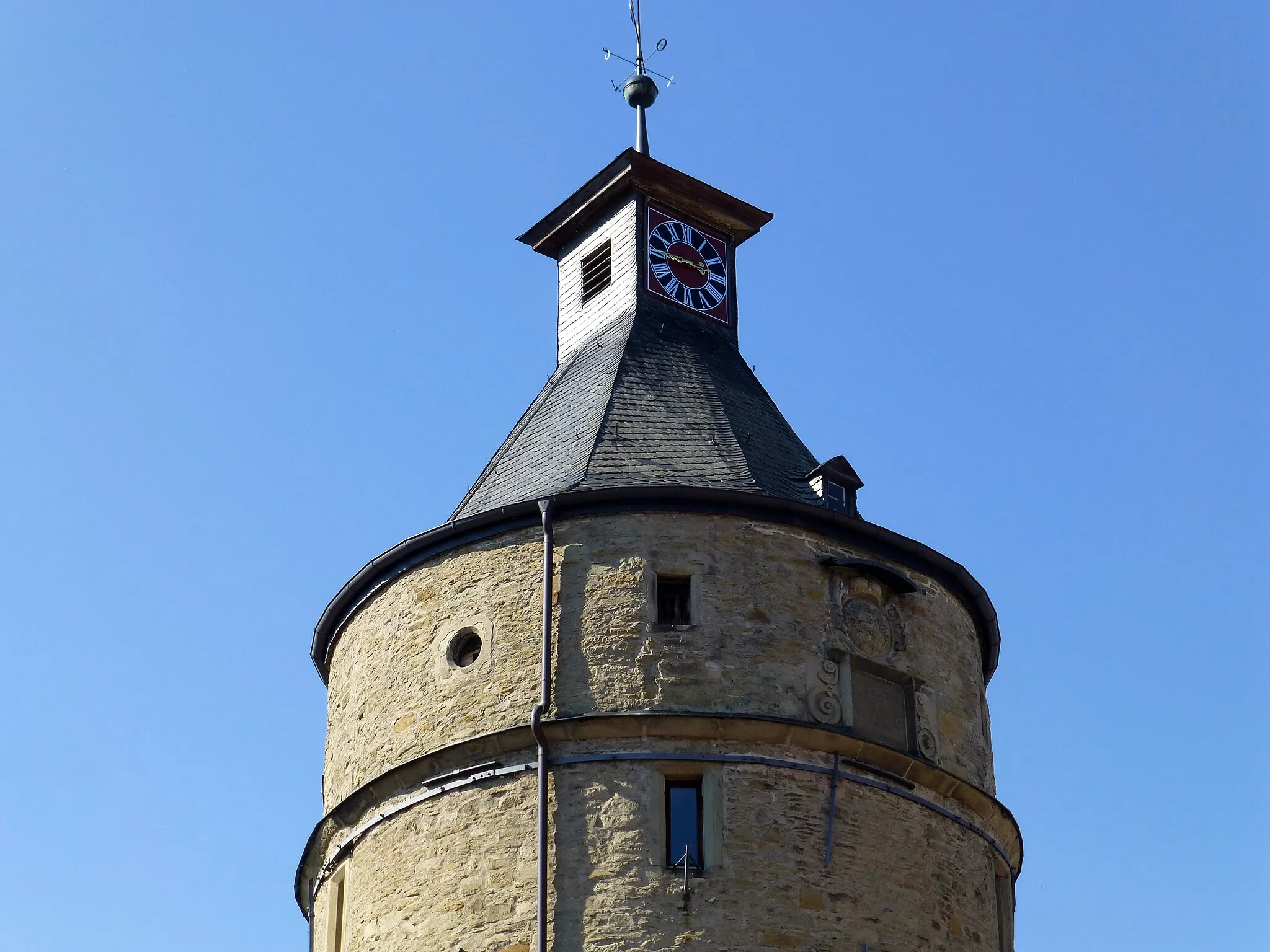 Photo showing: Bürgerturm (Neuenstein); Nahaufnahme vom Turmkopf