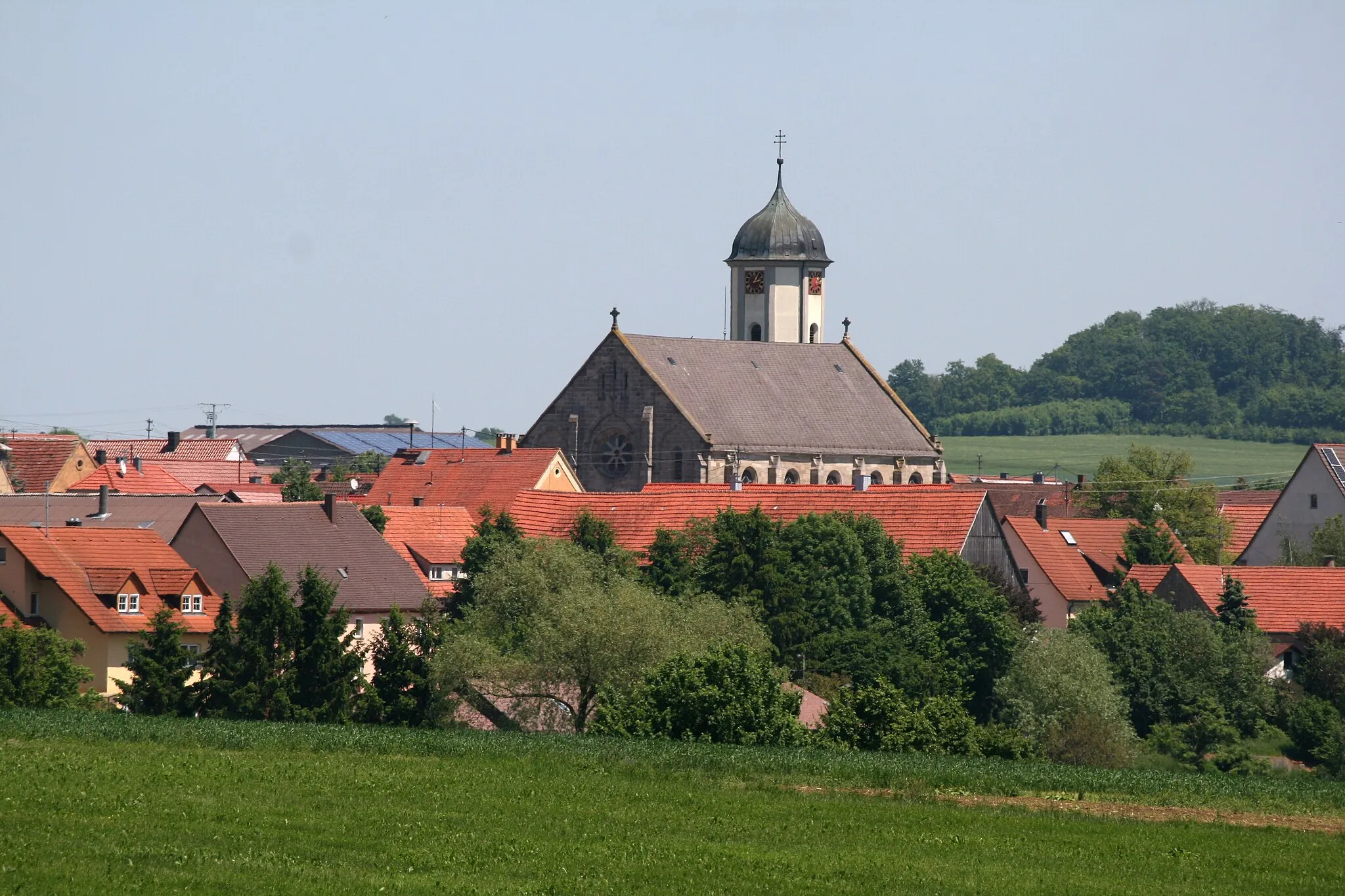 Photo showing: Pfahlheim mit Kirche St. Nikolaus von Südwesten gesehen.