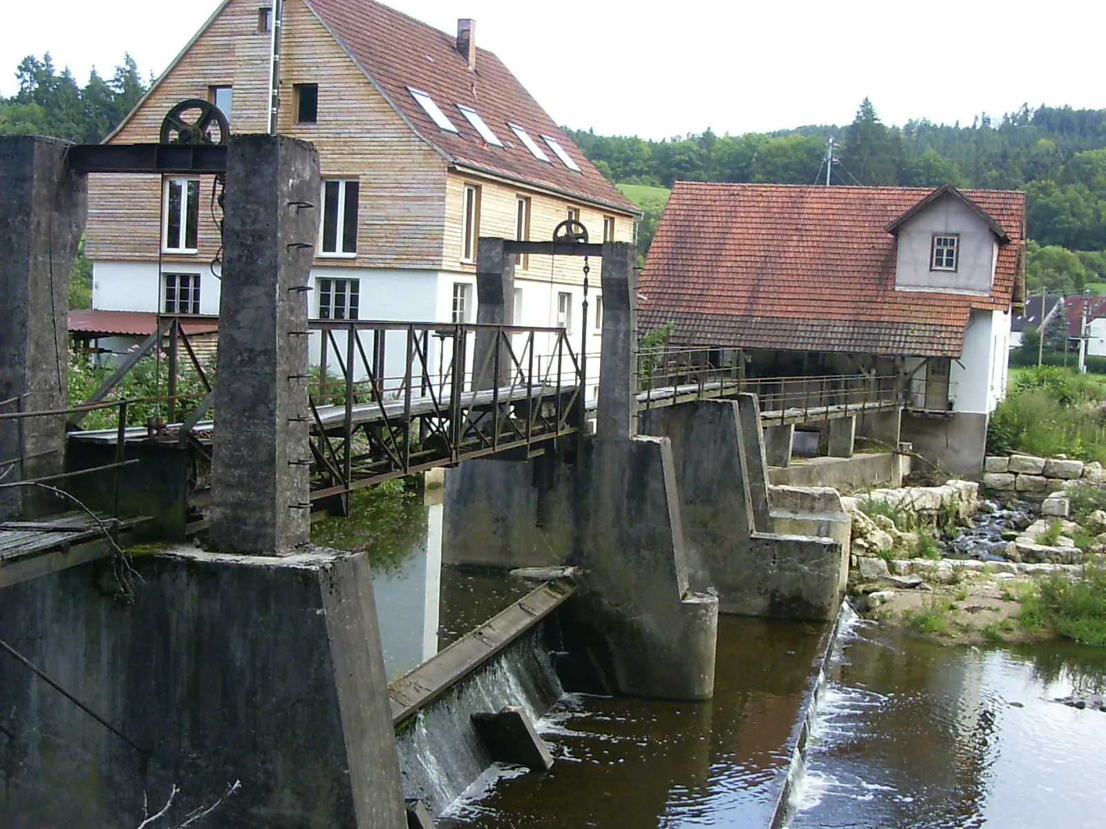 Photo showing: Dam across the Kocher in Abtsgmünd municipality