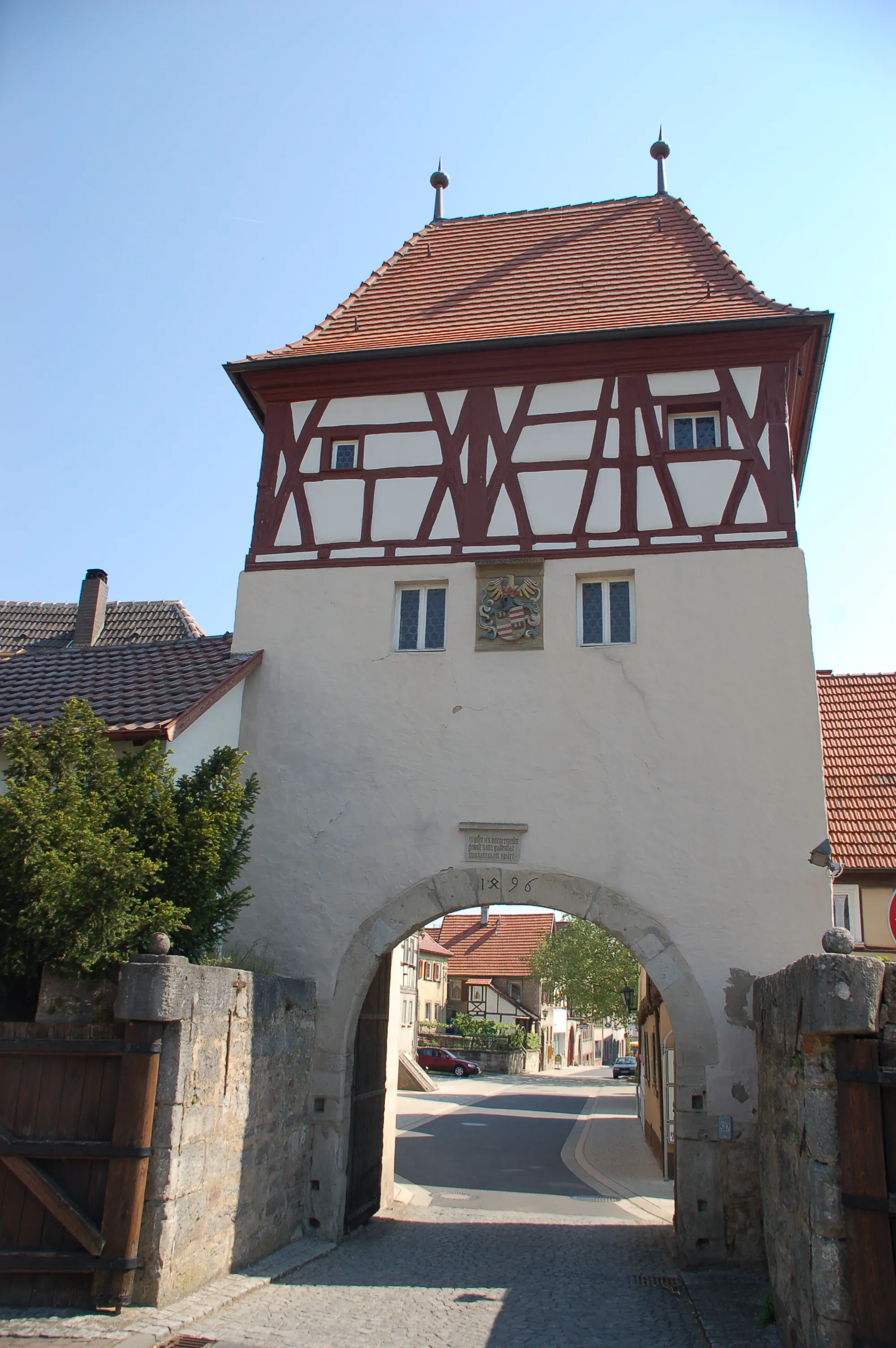 Photo showing: The city gates in Lauda