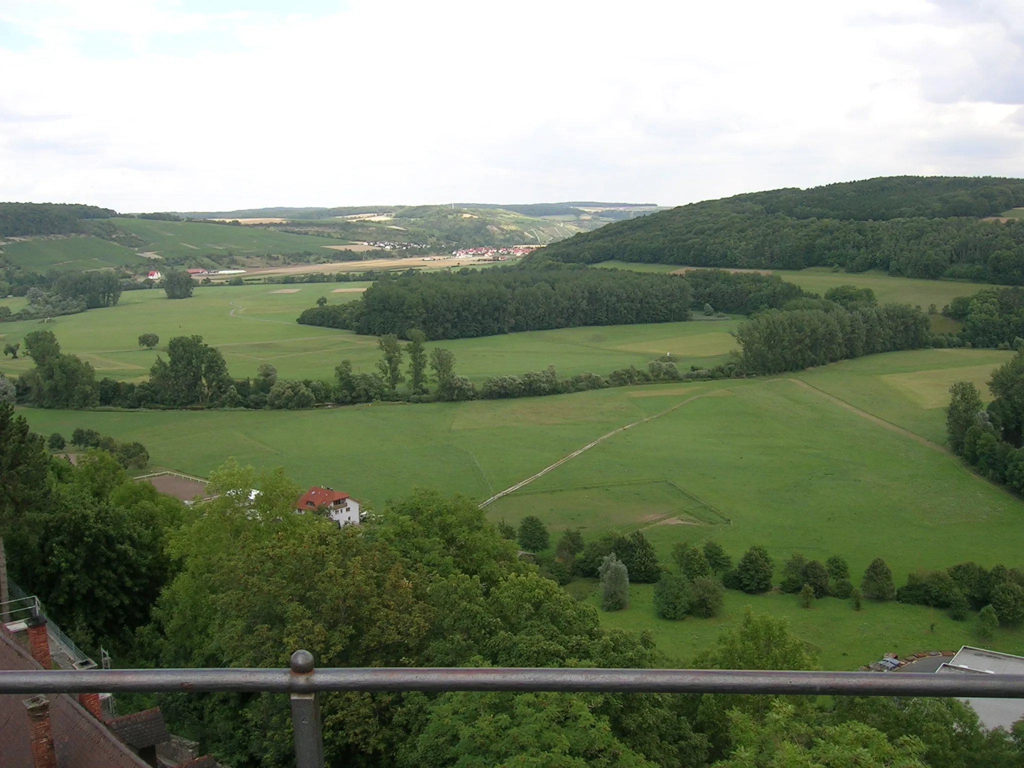 Photo showing: Jagst(tal) bei Krautheim; Blick von Burg Krautheim