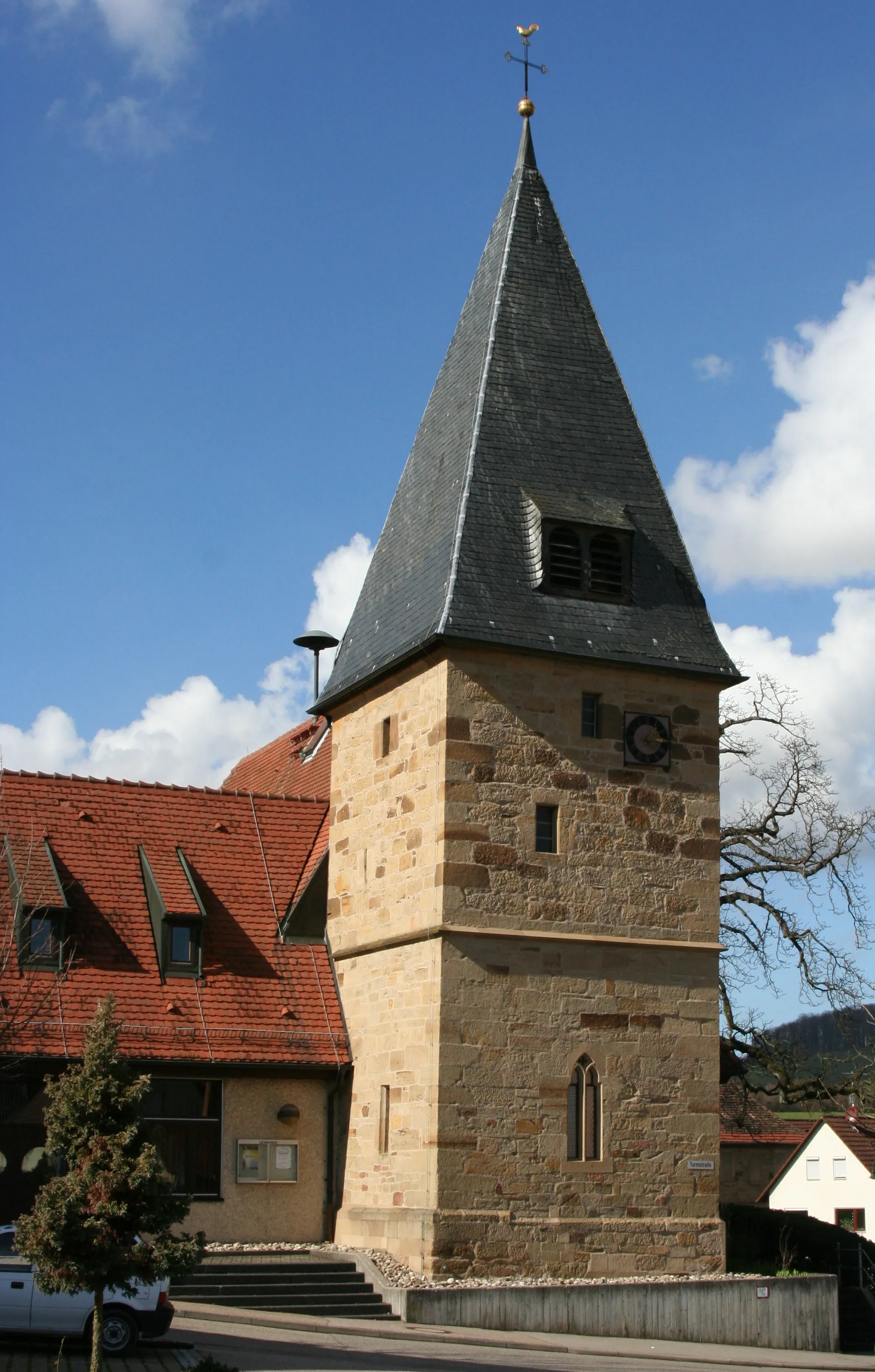 Photo showing: The tower of the St John's church in Eberstadt-Hölzern