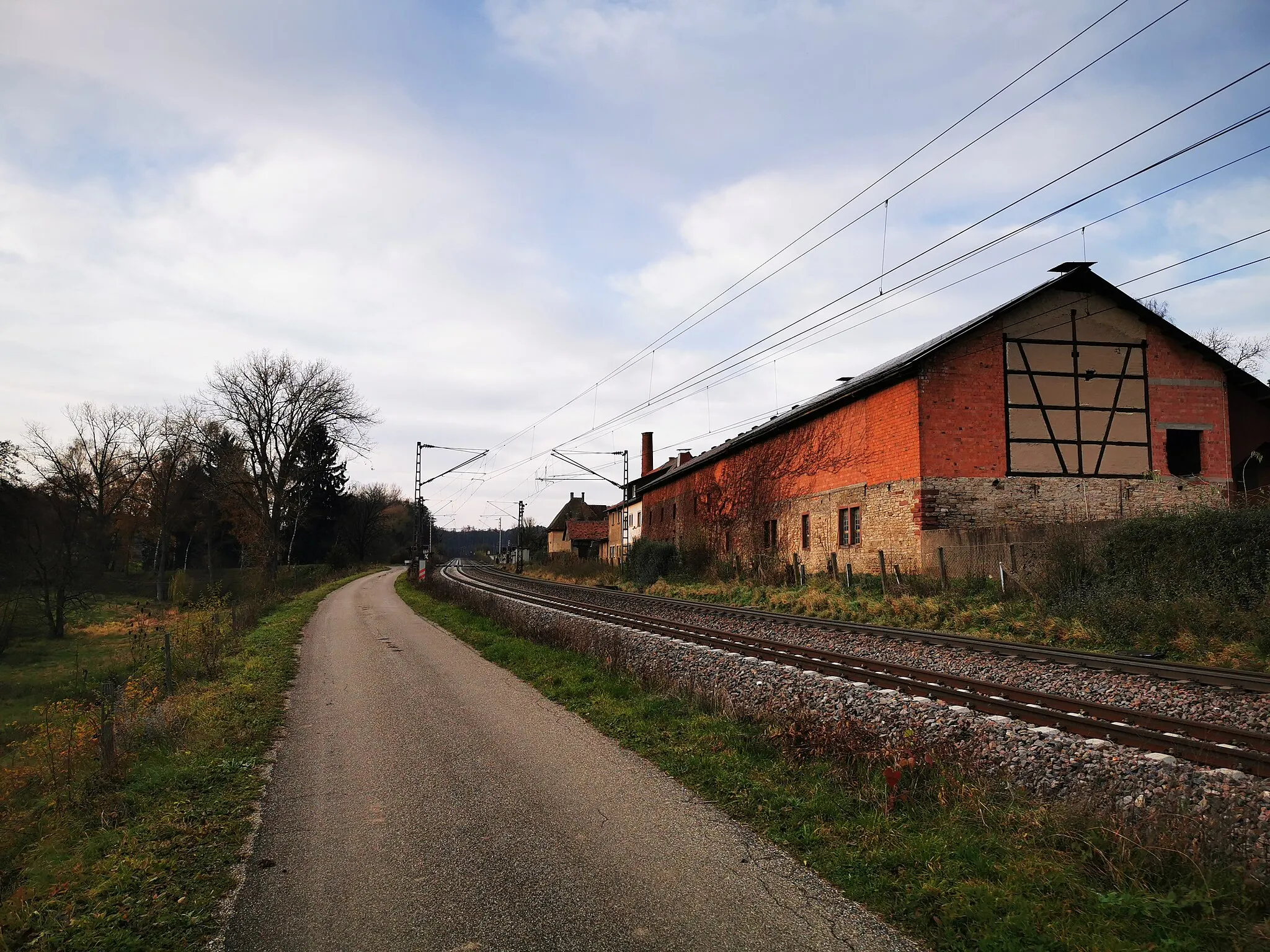 Photo showing: Blick auf Hof Gräffingen, ein Weiler auf der Gemarkung des Boxberger Stadtteils Uiffingen im Main-Tauber-Kreis in Baden-Württemberg