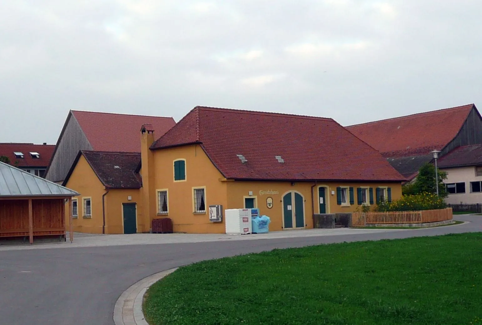 Photo showing: Langensteinbach
