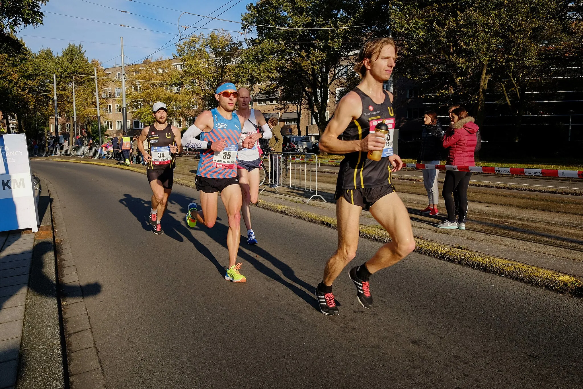 Photo showing: 2016 Amsterdam Marathon