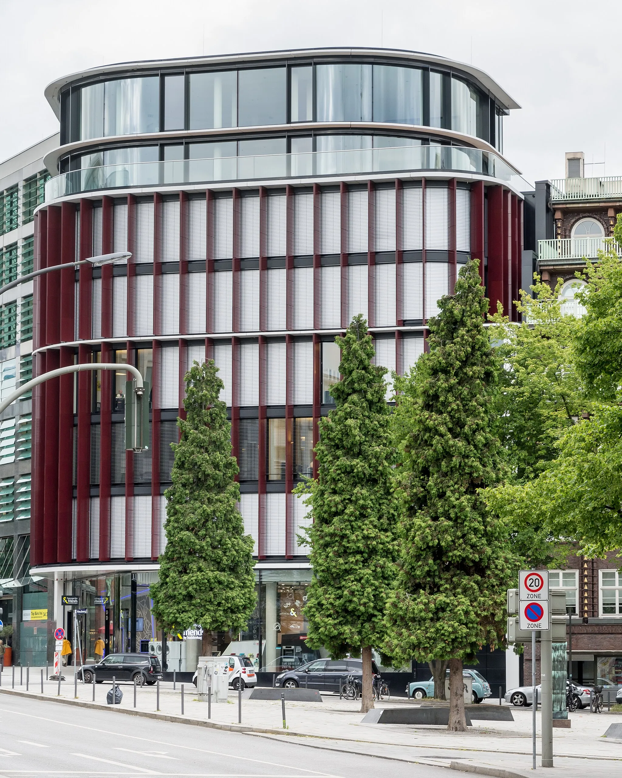 Photo showing: Bürogebäude Heuberg 1, Hohe Bleichen 8 in Hamburg-Neustadt.