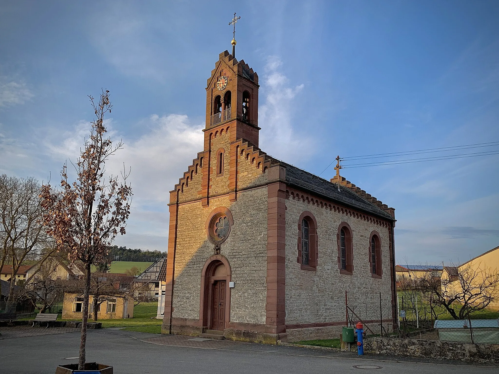 Photo showing: Kapelle zur Schmerzhaften Muttergottes in Hof Steinbach
