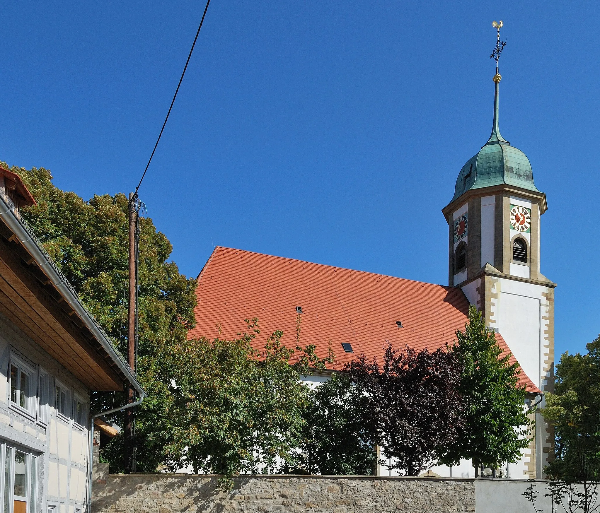 Photo showing: Evangelical parish church St. Peter and Paul in Heimerdingen in Baden-Württemberg in Germany. View from the South.