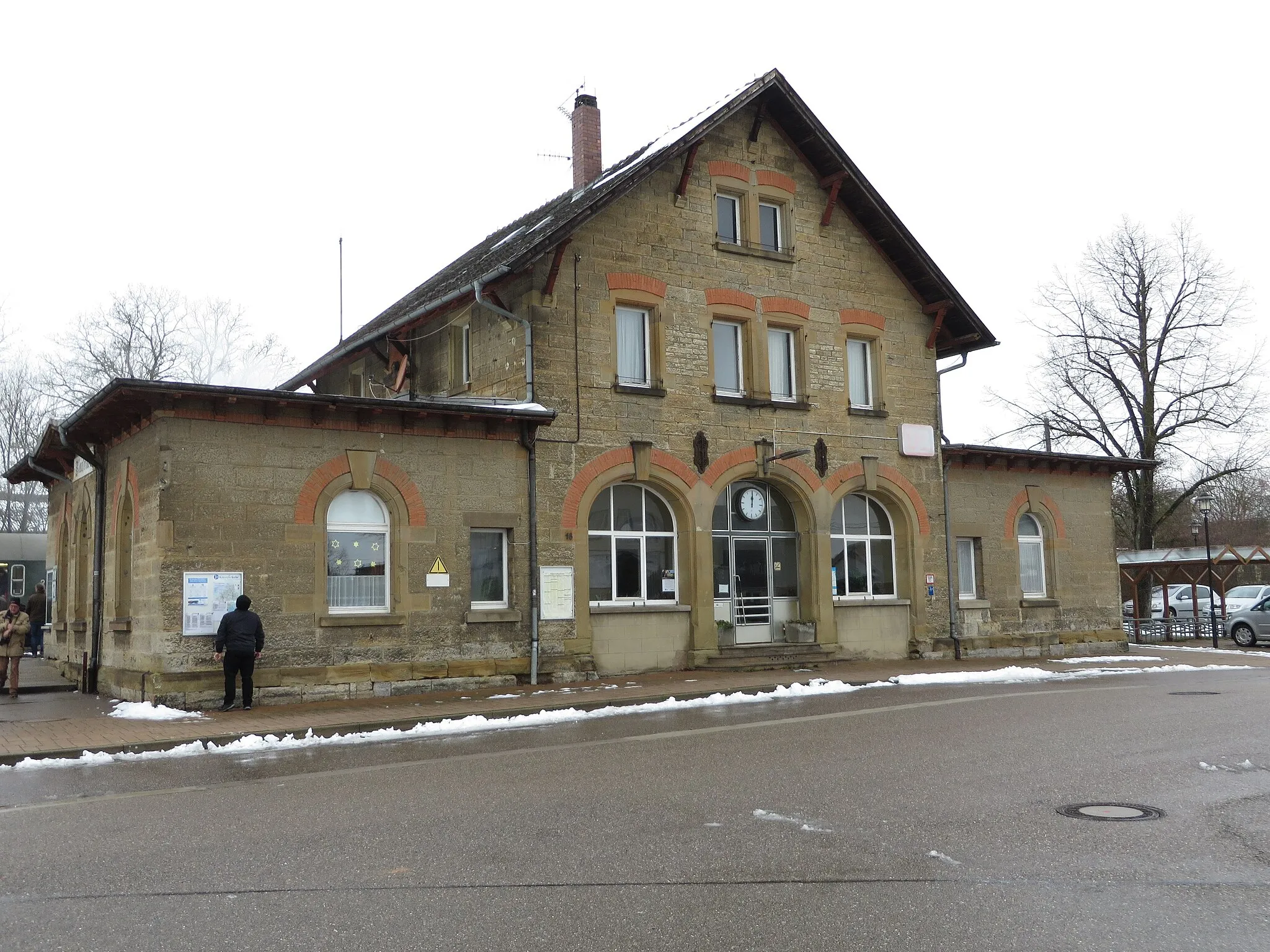 Photo showing: Der Bahnhof Blaufelden von der Straßenseite