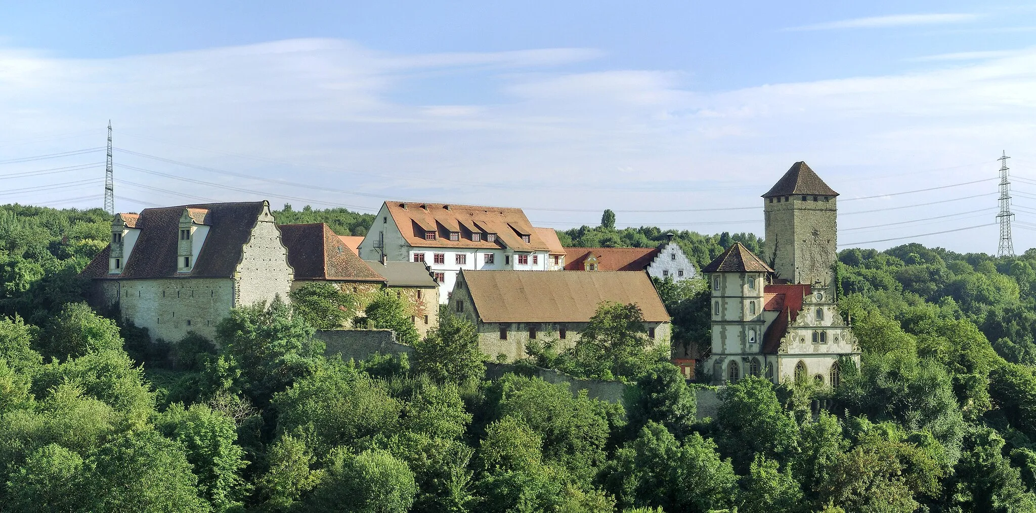 Photo showing: Liebenstein castle south of Neckarwestheim, Baden-Württemberg.