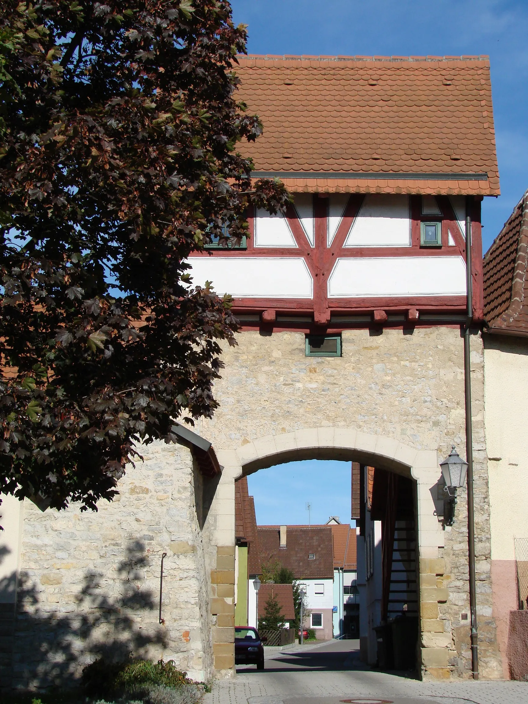 Photo showing: Gemmmrigheim, southern town gate