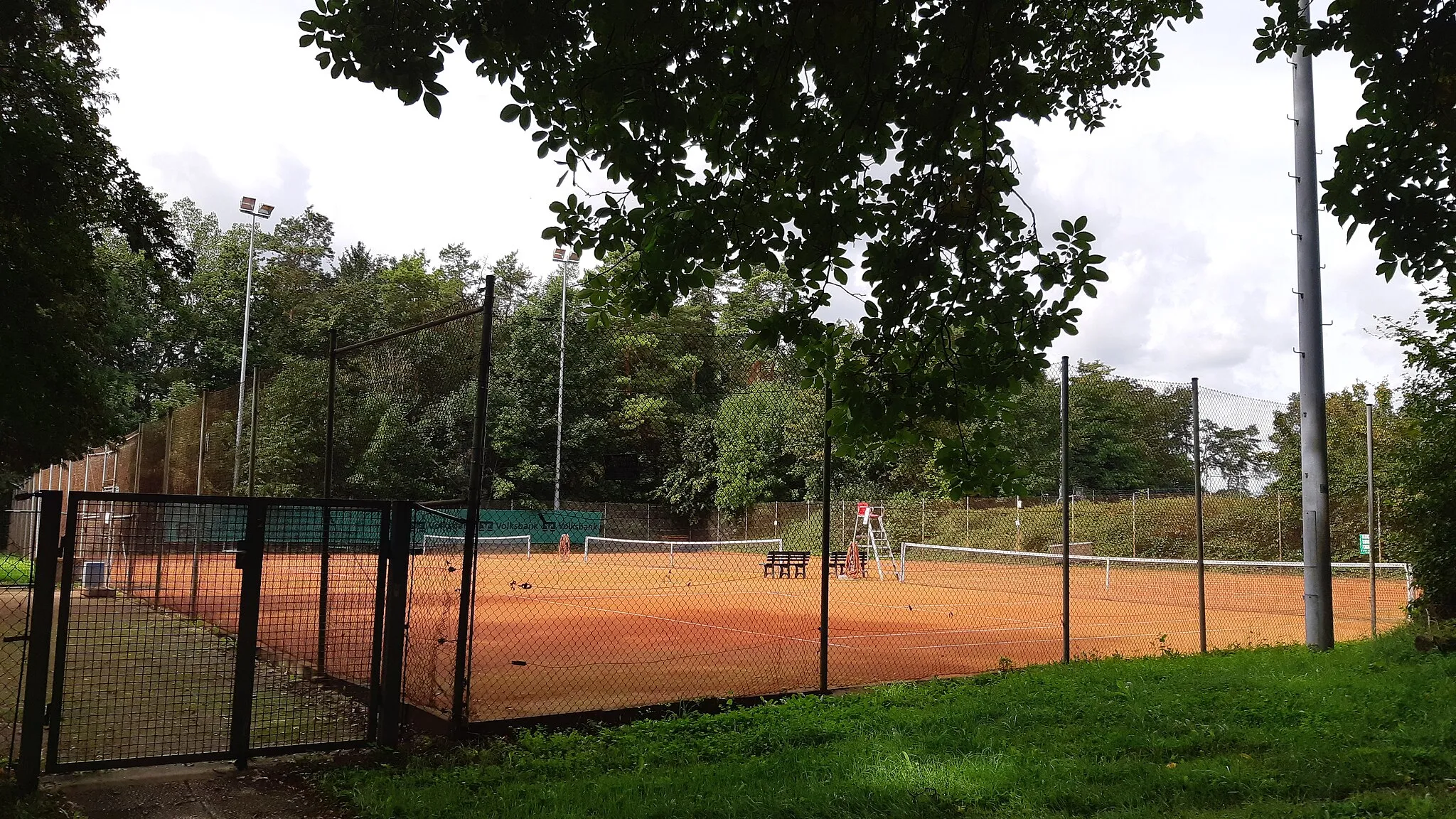 Photo showing: Tennisplätze Manzen in Göppingen Manzen
