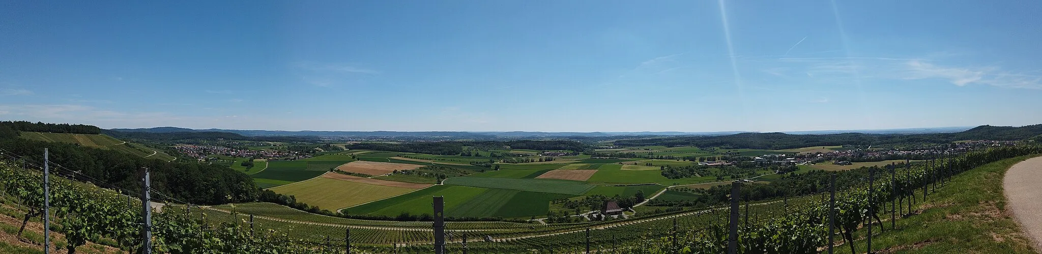 Photo showing: Panorama vom Föhrenberg, Gemeinde Aspach, links im Bild Allmersbach a.W., rechts Kleinaspach