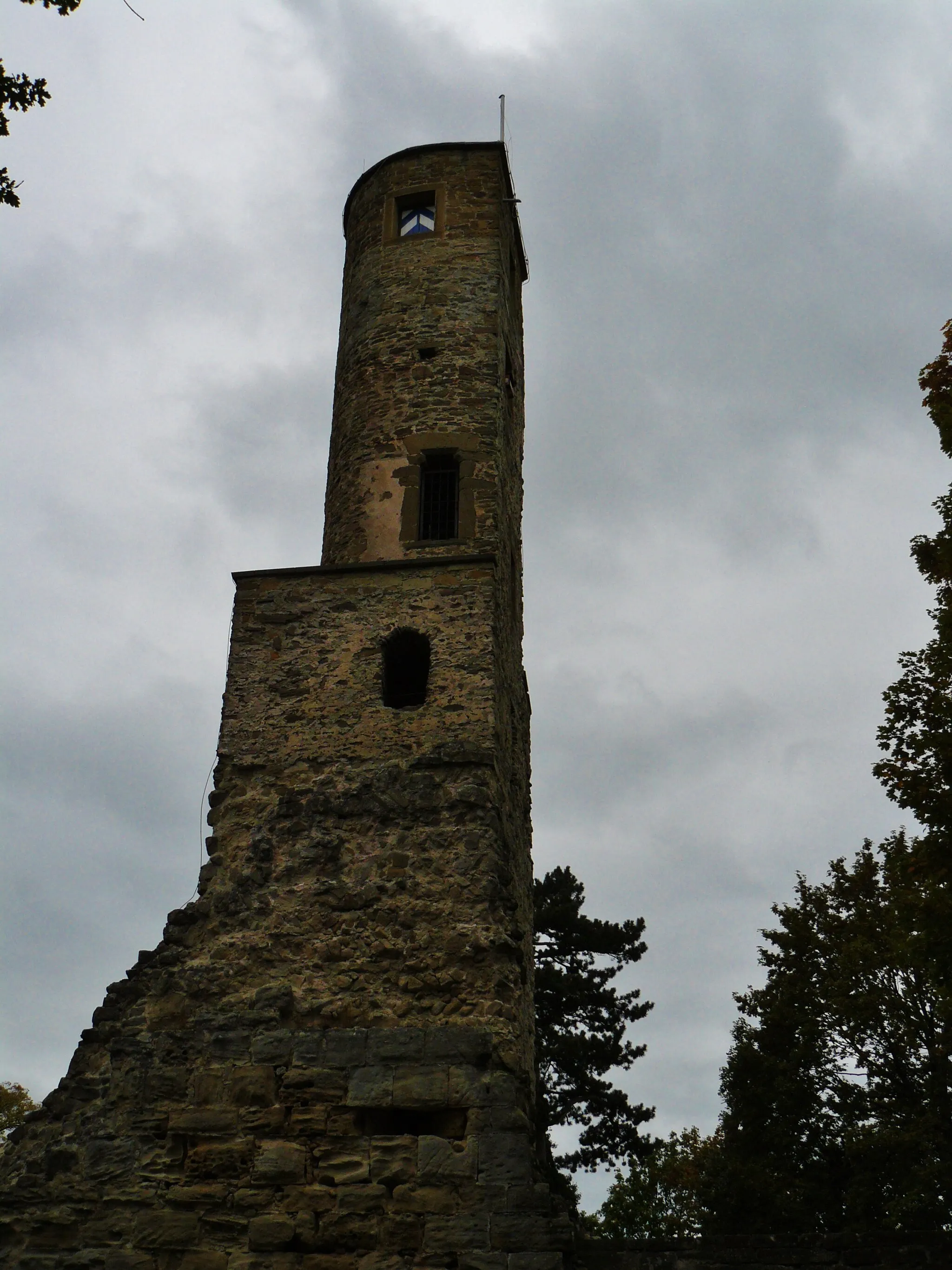 Photo showing: Turm der Burg Löwenstein