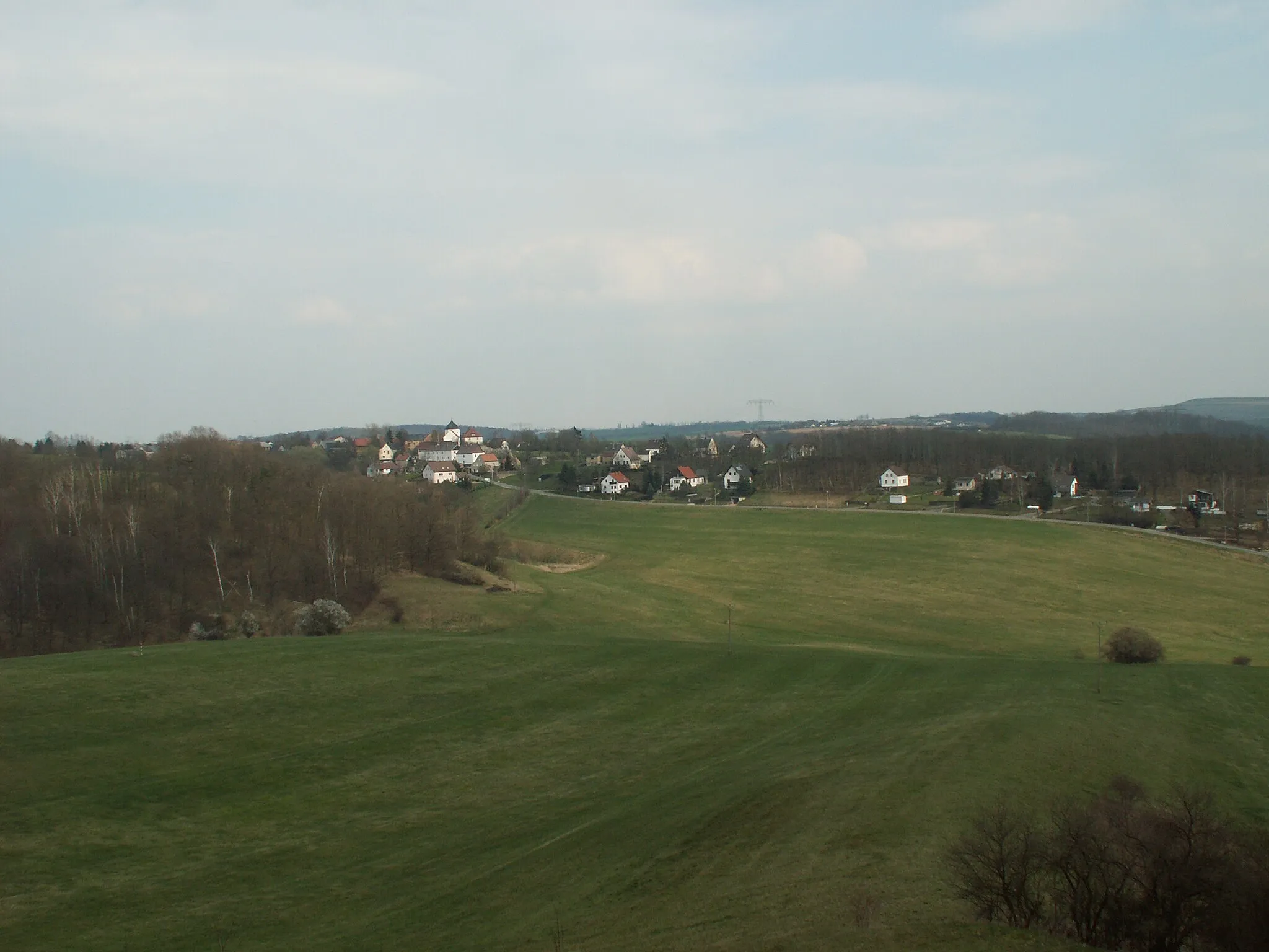 Photo showing: View from the tumulus at Colliser Berg in Gera, Germany, in the year 2007