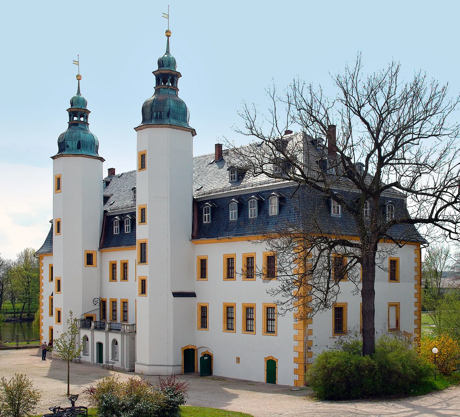 Photo showing: This image shows the main castle of the castle Blankenhain.