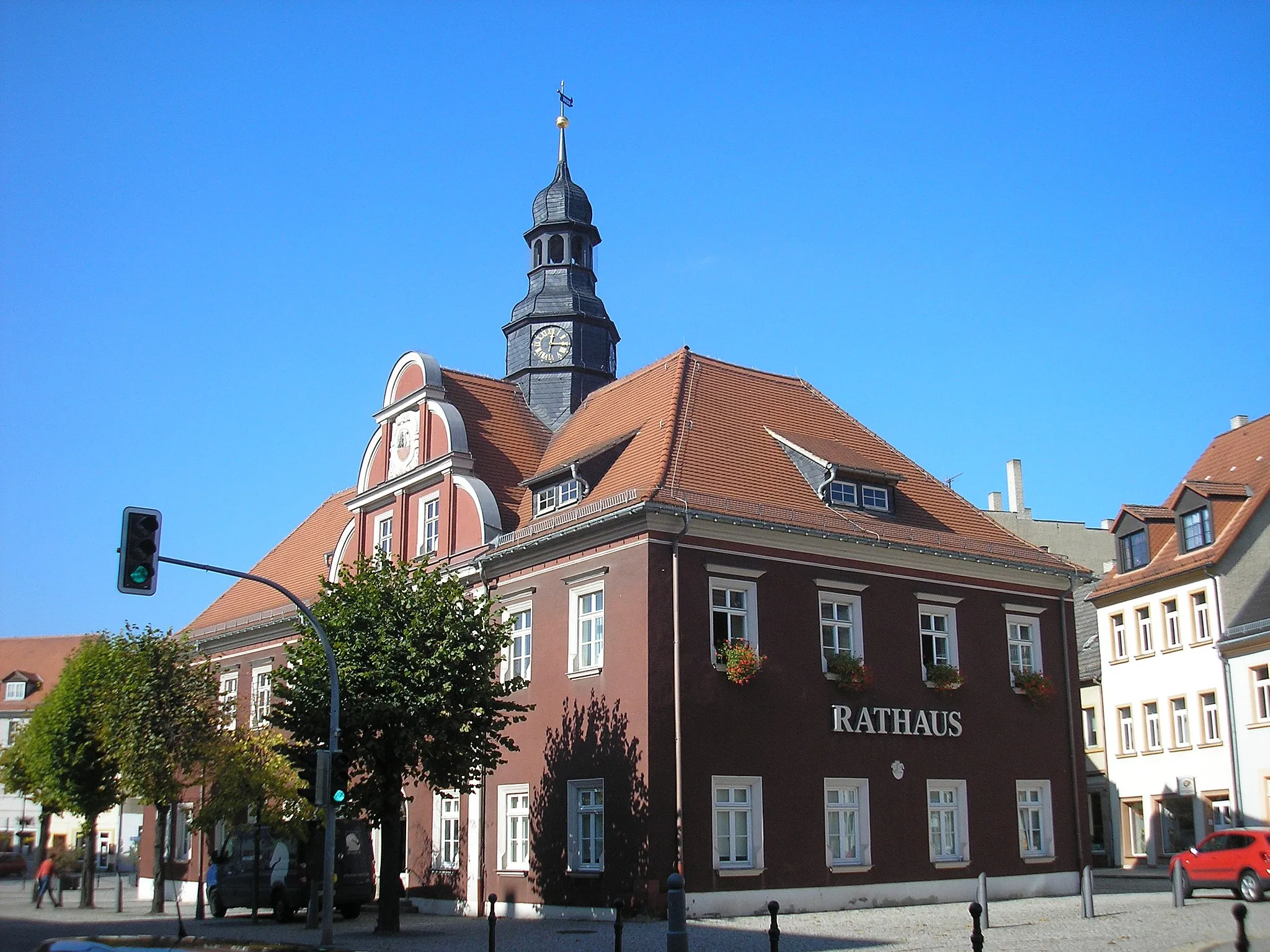 Photo showing: Das Rathaus in Ronneburg (Thüringen).