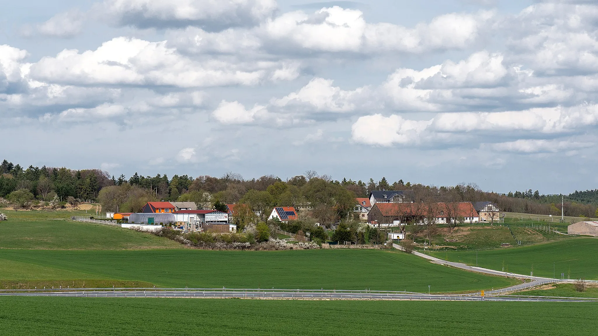 Photo showing: Rudolstadt Ortsteil Groschwitz Gesamtansicht