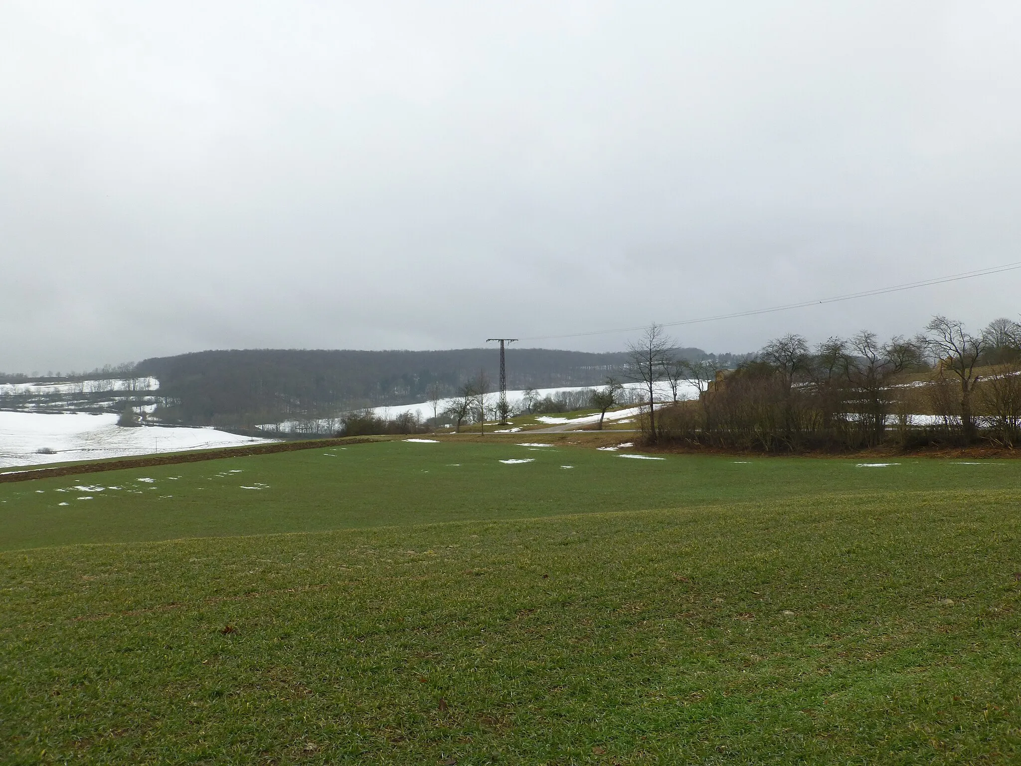 Photo showing: Auf dem Aschberg bei Heyerode: Blick zum Dörnerberg