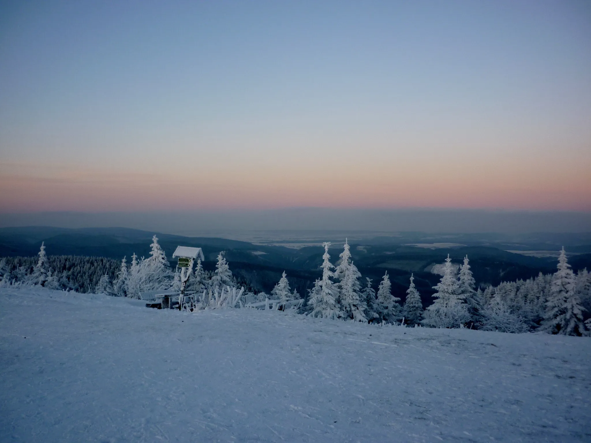 Photo showing: View from Schneekopf (Thuringian Forest) in winter