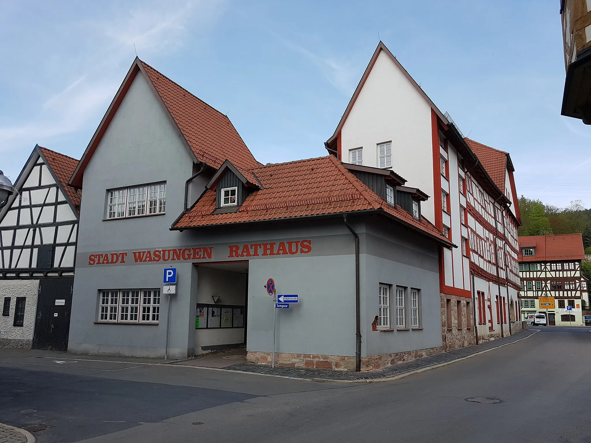 Photo showing: Building back of the City Hall in Wasungen