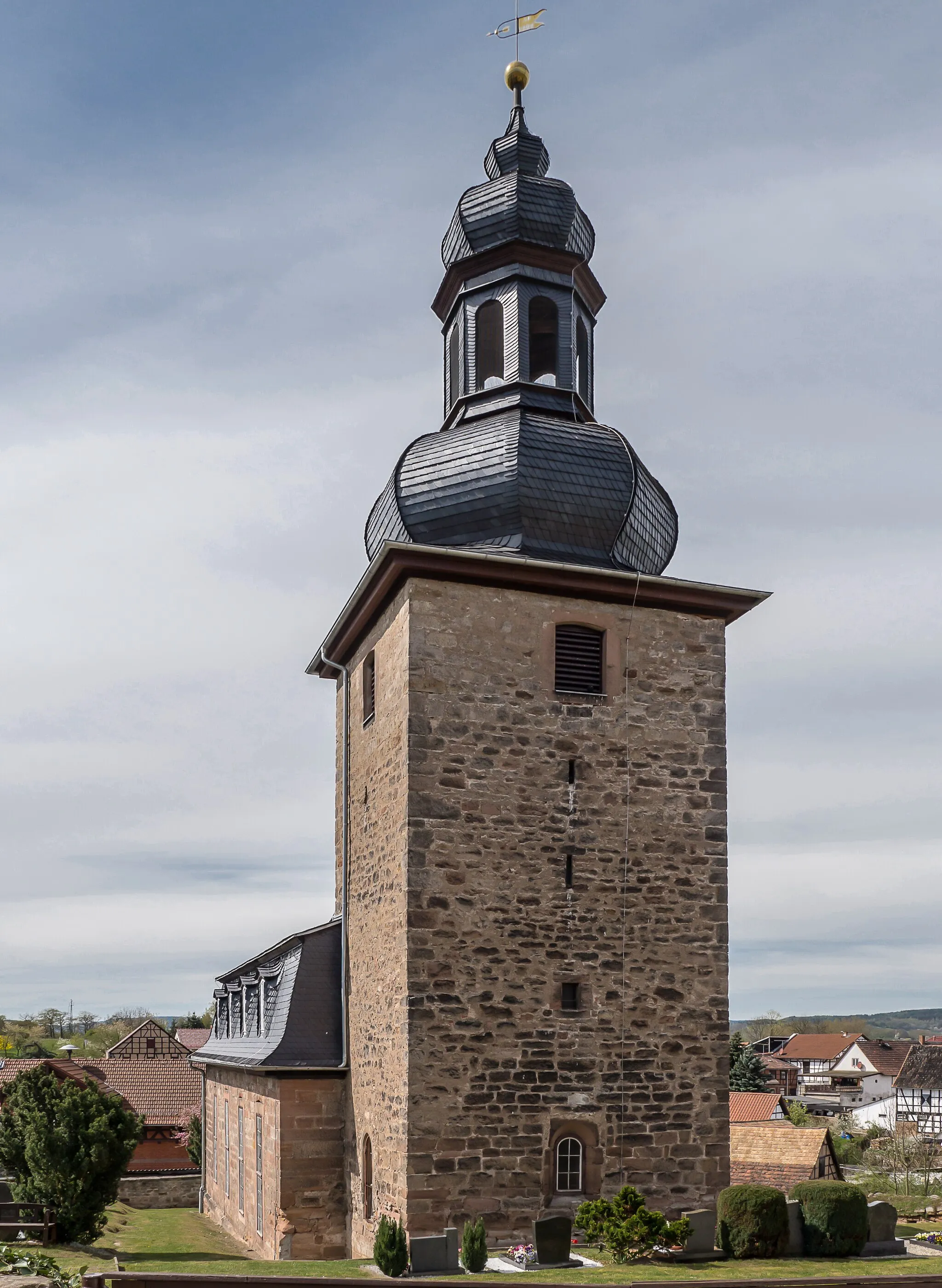 Photo showing: Denkmalgeschützte Kirche in Kolkwitz, Ortsteil von Uhlstädt-Kirchhasel, Südostansicht