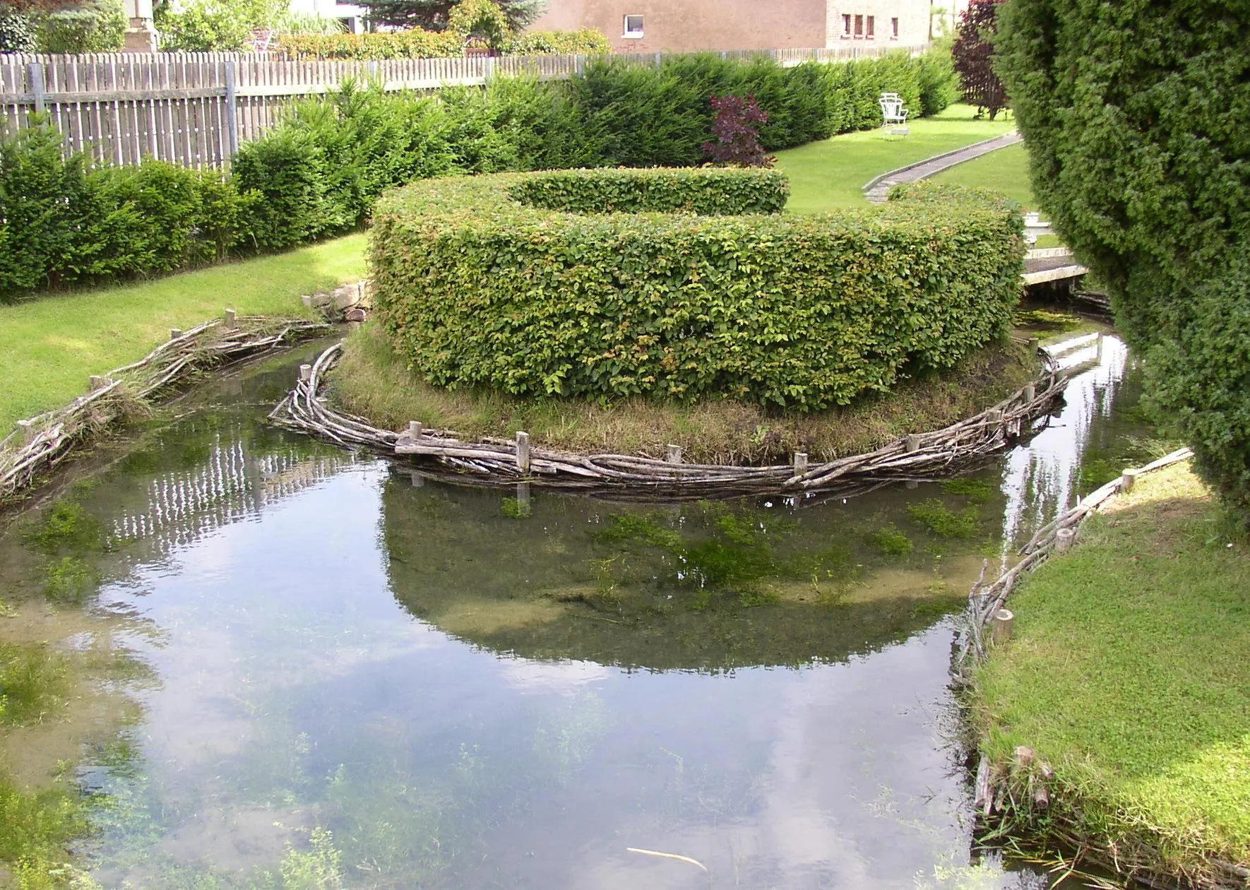 Photo showing: Spring of the river Leine in Leinefelde in Thuringia, Germany