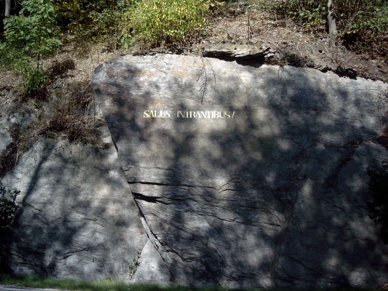 Photo showing: Willkommensgruß am Eingang zum Schwarzatal bei Bad Blankenburg